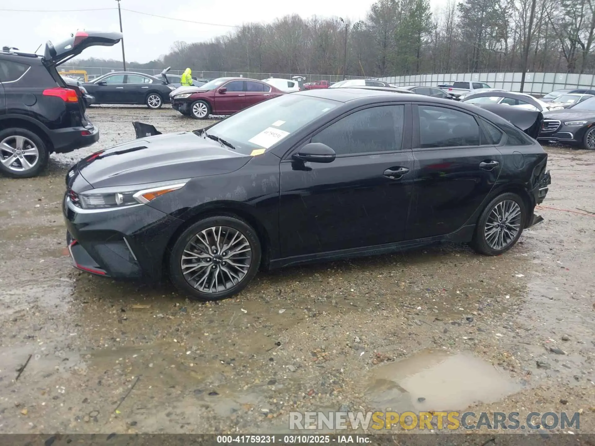 14 Photograph of a damaged car 3KPF54AD1PE524635 KIA FORTE 2023