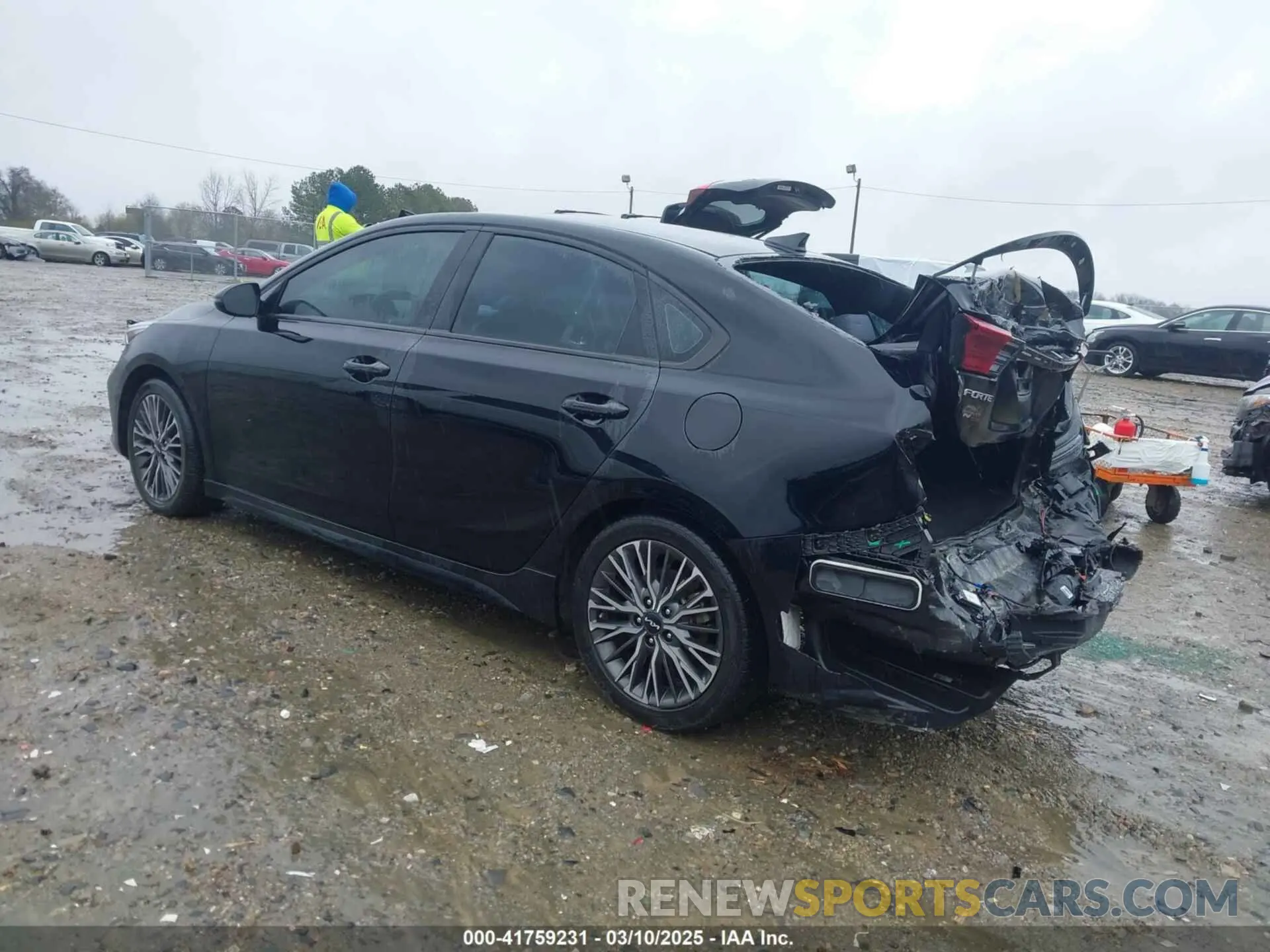 3 Photograph of a damaged car 3KPF54AD1PE524635 KIA FORTE 2023