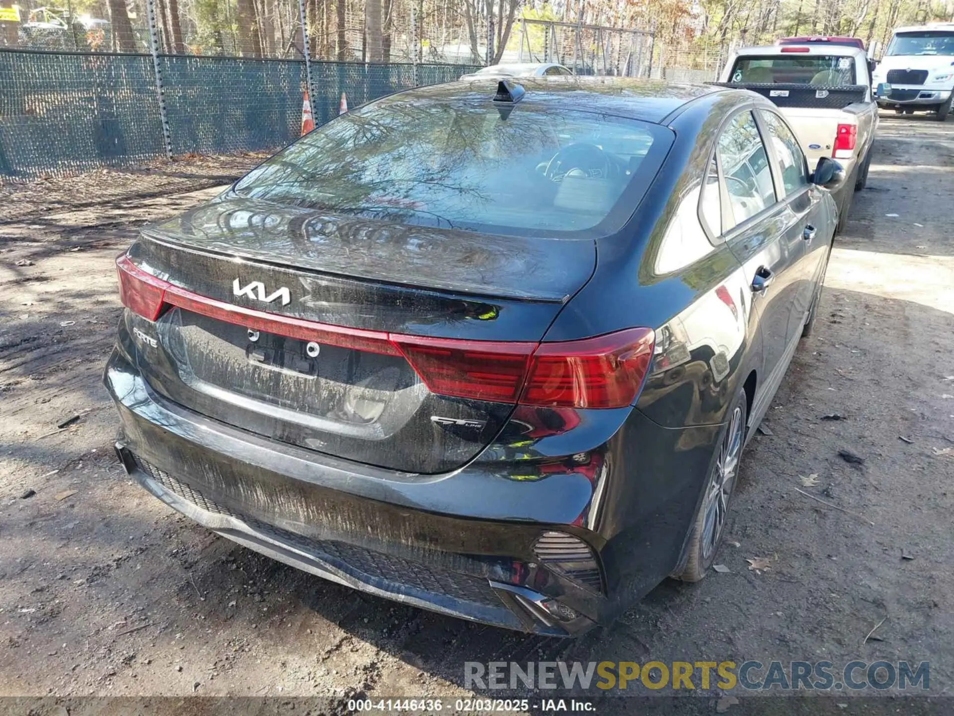 4 Photograph of a damaged car 3KPF54AD1PE529267 KIA FORTE 2023