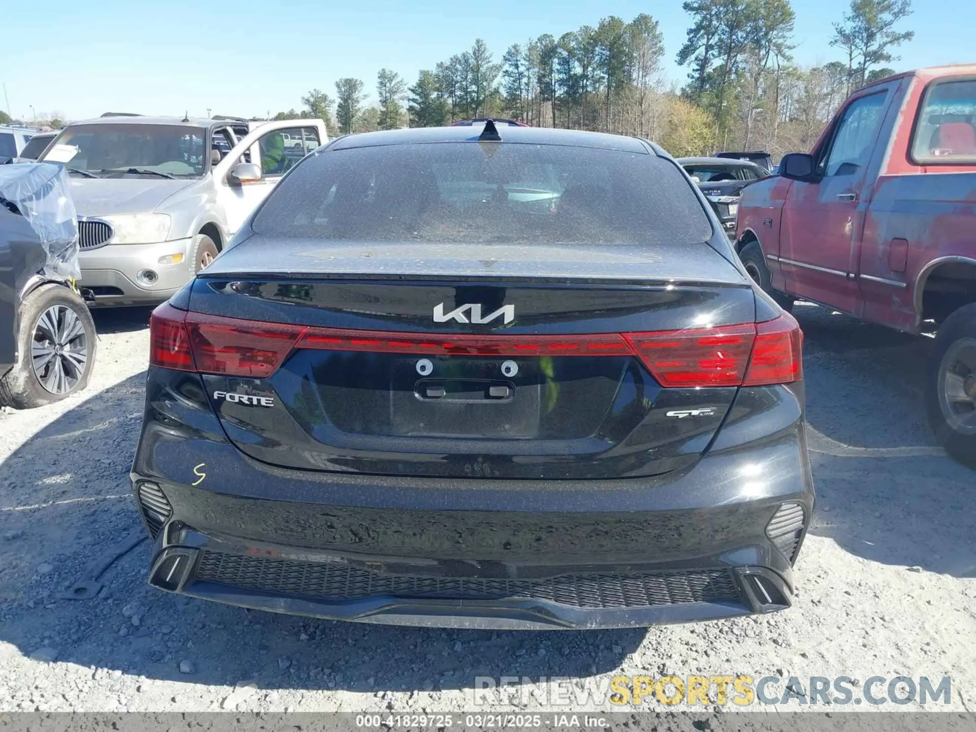 16 Photograph of a damaged car 3KPF54AD1PE559160 KIA FORTE 2023