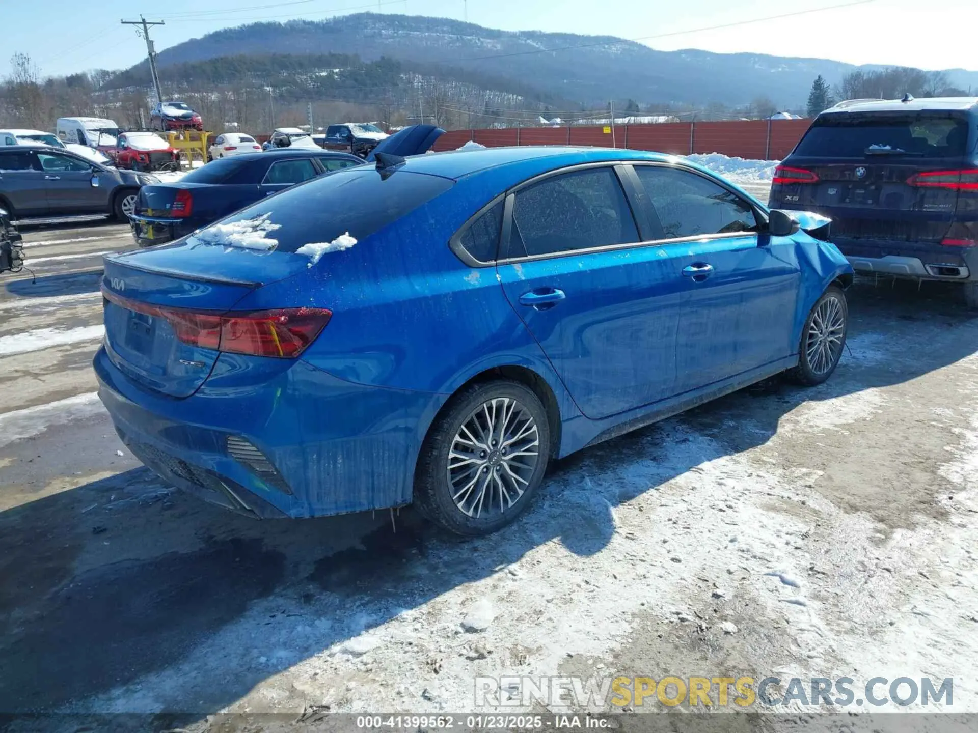4 Photograph of a damaged car 3KPF54AD1PE559384 KIA FORTE 2023