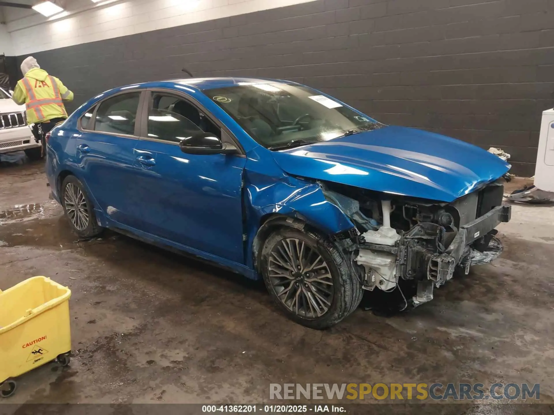 1 Photograph of a damaged car 3KPF54AD1PE568375 KIA FORTE 2023