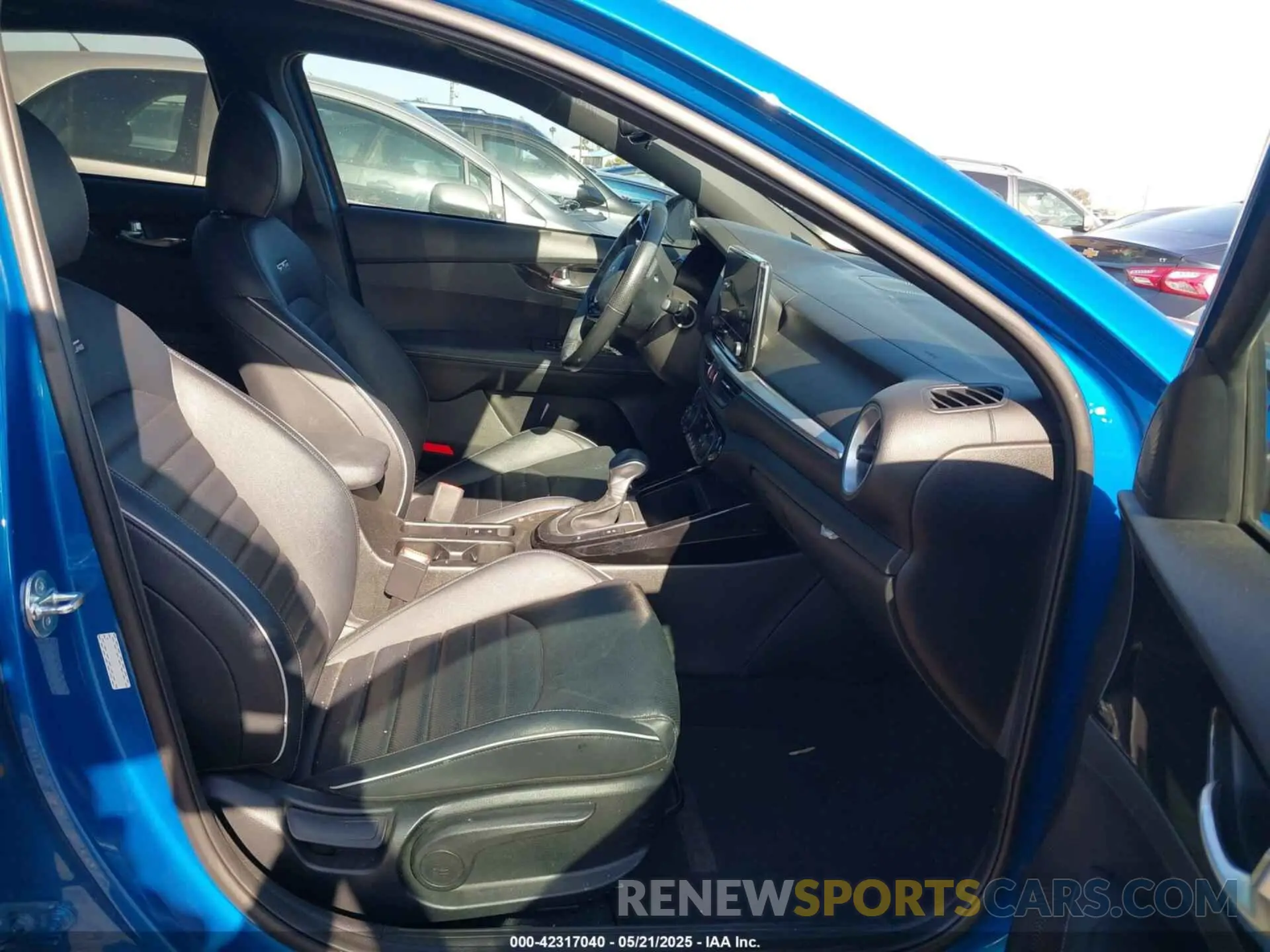 5 Photograph of a damaged car 3KPF54AD1PE597584 KIA FORTE 2023
