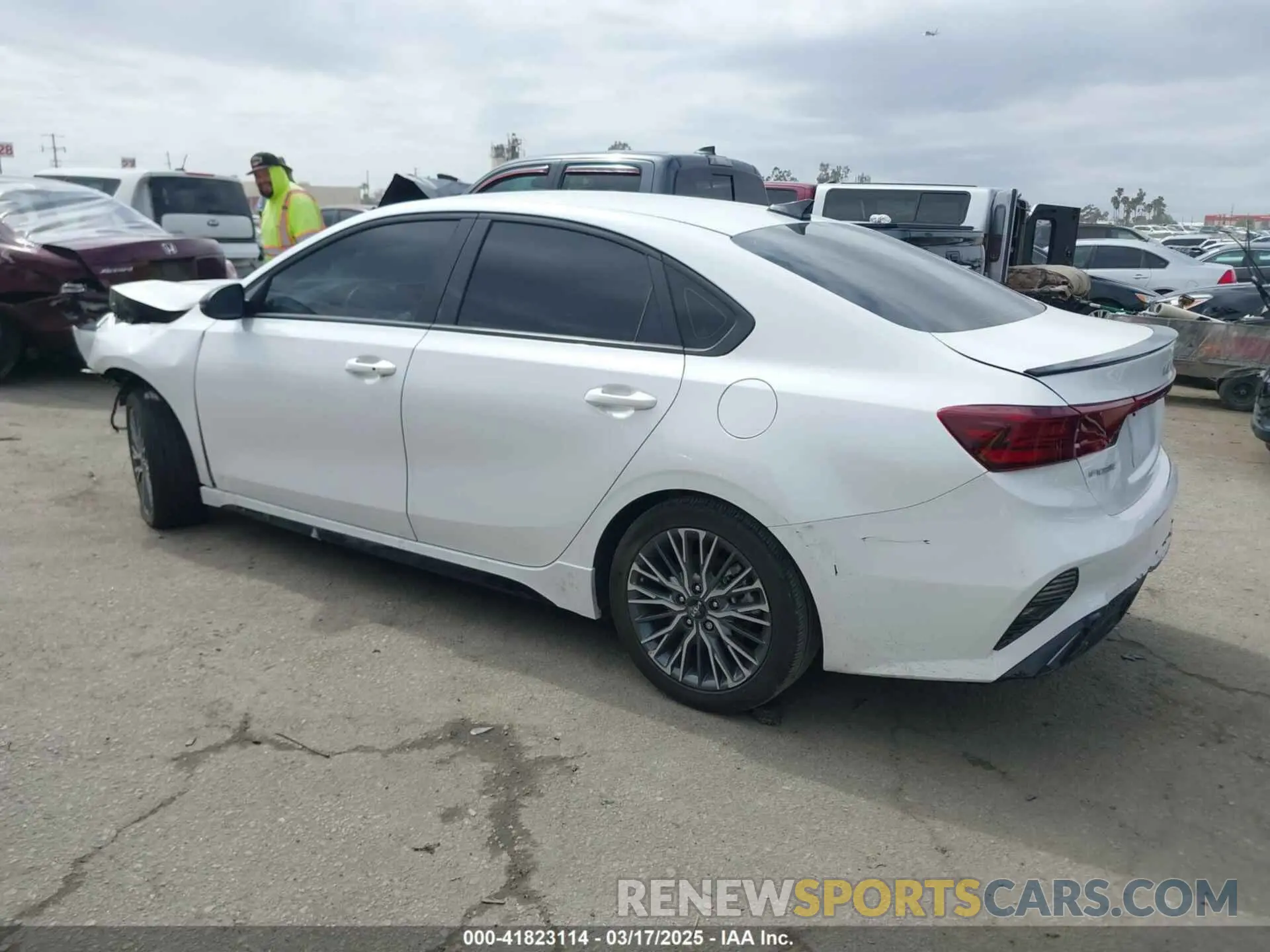 3 Photograph of a damaged car 3KPF54AD1PE615744 KIA FORTE 2023