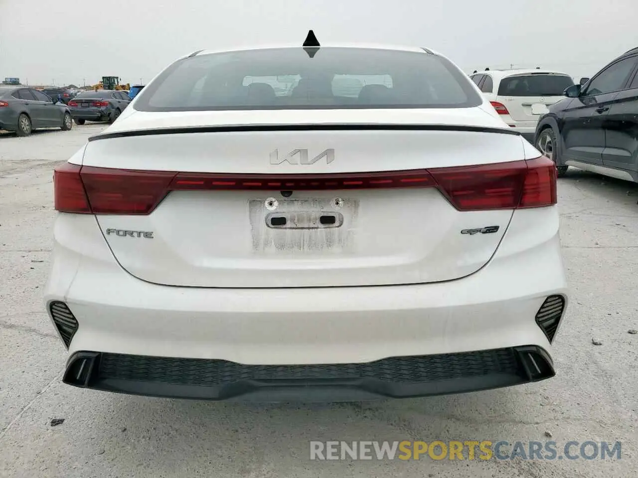 6 Photograph of a damaged car 3KPF54AD1PE633919 KIA FORTE 2023