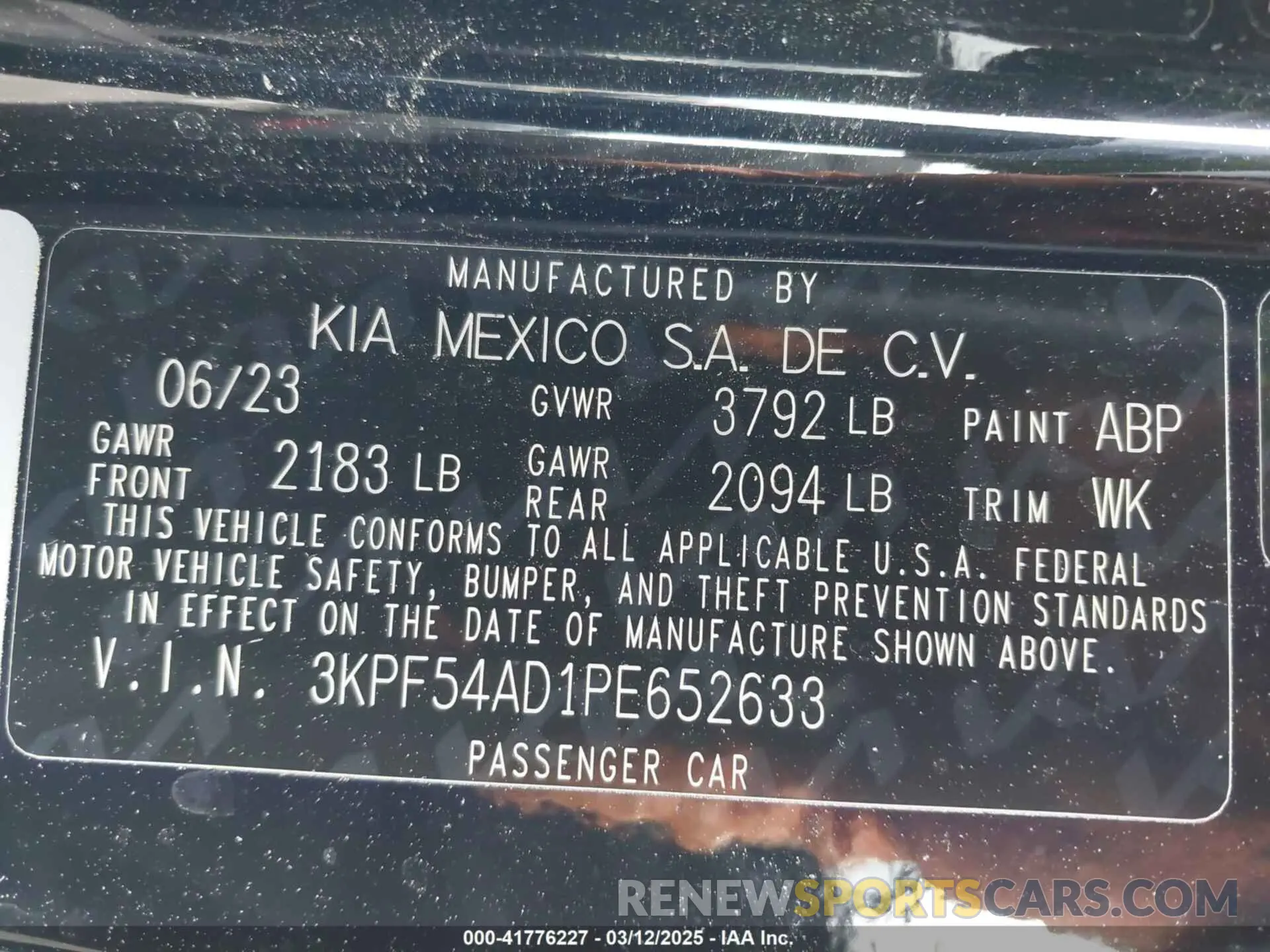 9 Photograph of a damaged car 3KPF54AD1PE652633 KIA FORTE 2023