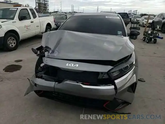 11 Photograph of a damaged car 3KPF54AD1PE655533 KIA FORTE 2023