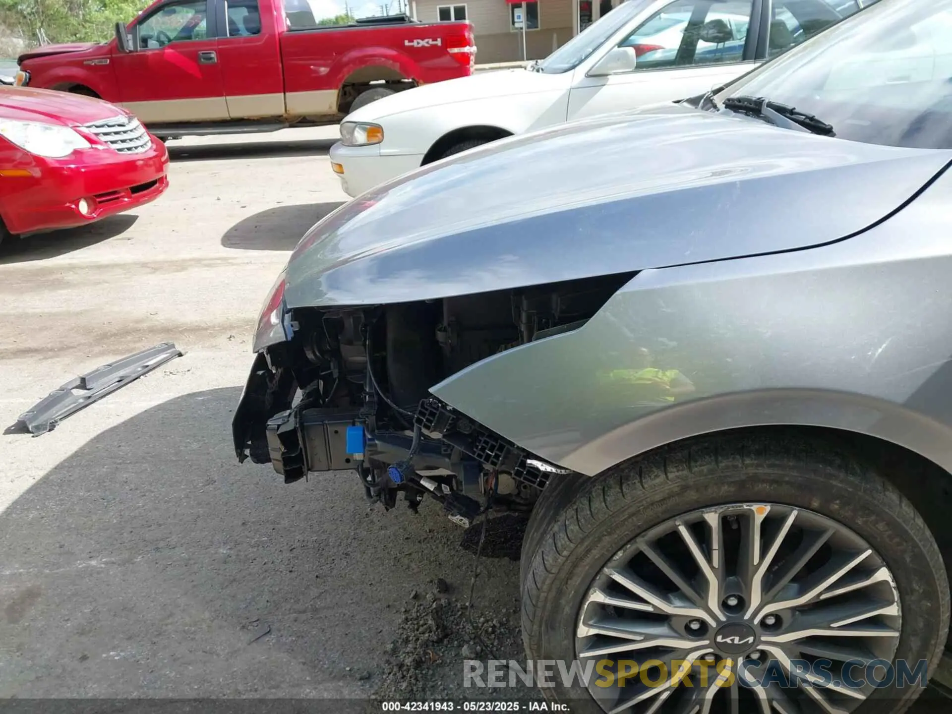 6 Photograph of a damaged car 3KPF54AD2PE539659 KIA FORTE 2023