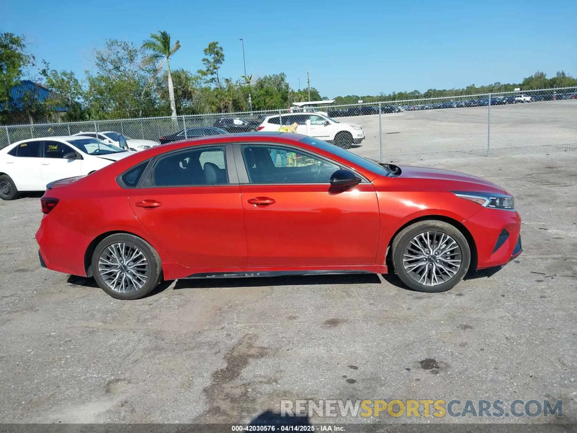 13 Photograph of a damaged car 3KPF54AD2PE567445 KIA FORTE 2023