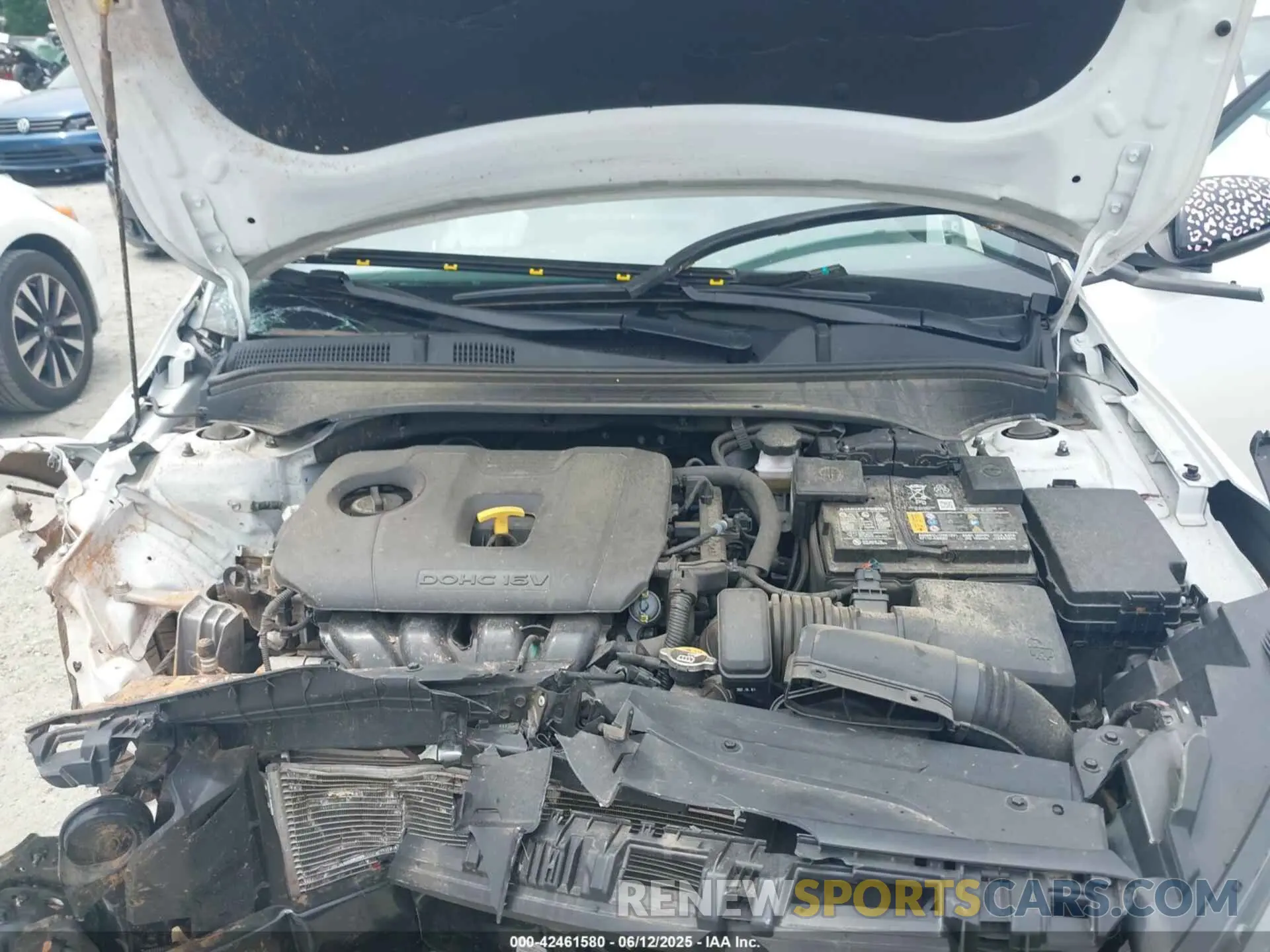 10 Photograph of a damaged car 3KPF54AD2PE583712 KIA FORTE 2023