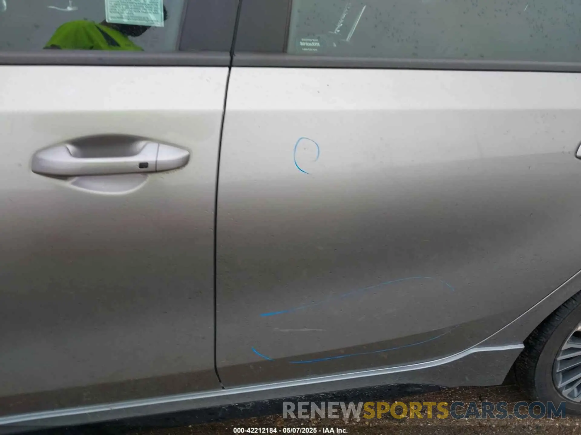 17 Photograph of a damaged car 3KPF54AD2PE587940 KIA FORTE 2023
