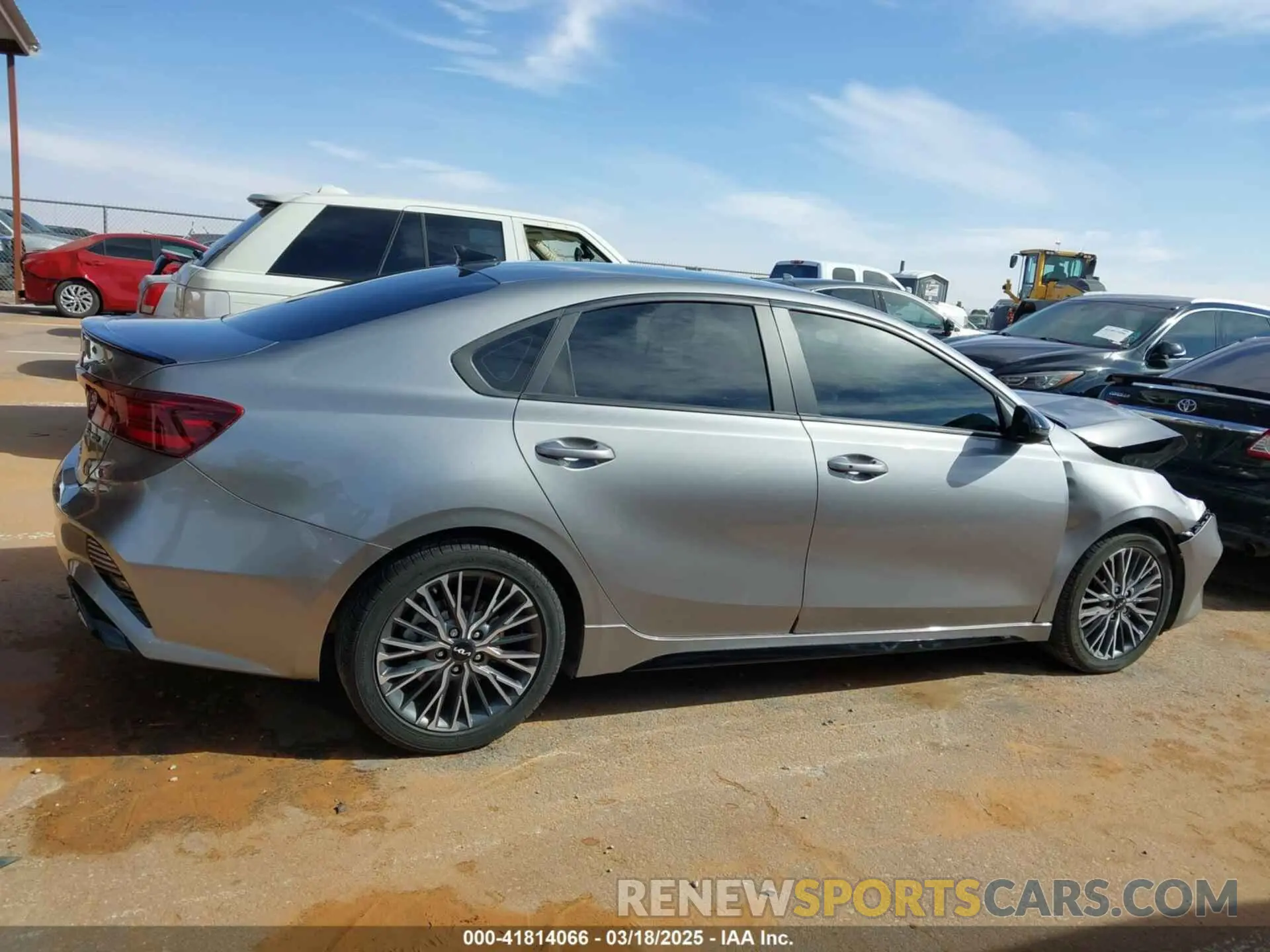 13 Photograph of a damaged car 3KPF54AD3PE586232 KIA FORTE 2023
