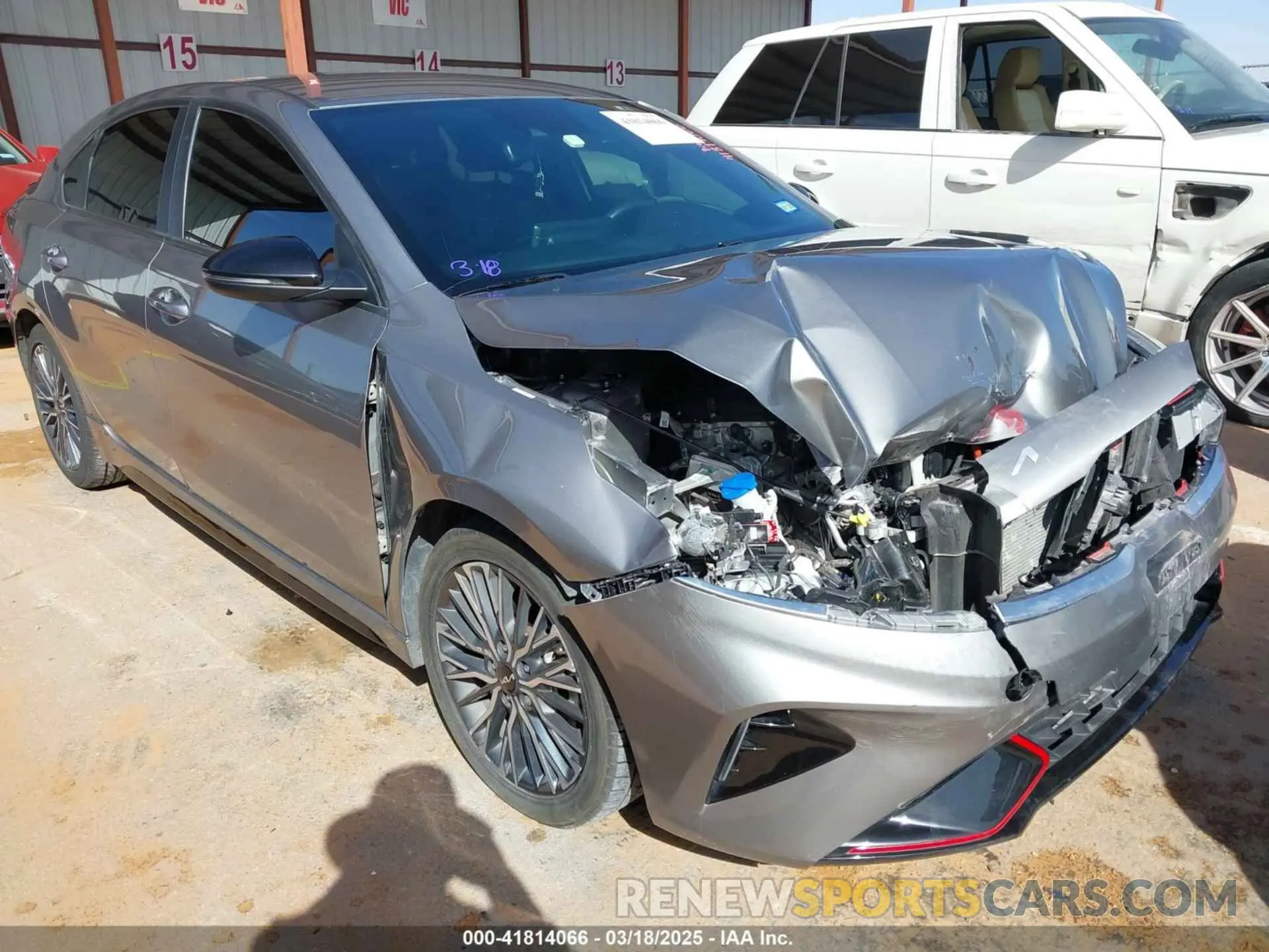 6 Photograph of a damaged car 3KPF54AD3PE586232 KIA FORTE 2023