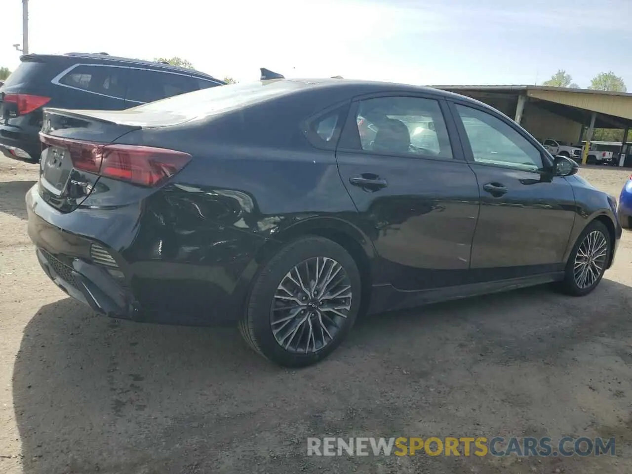 3 Photograph of a damaged car 3KPF54AD3PE586523 KIA FORTE 2023