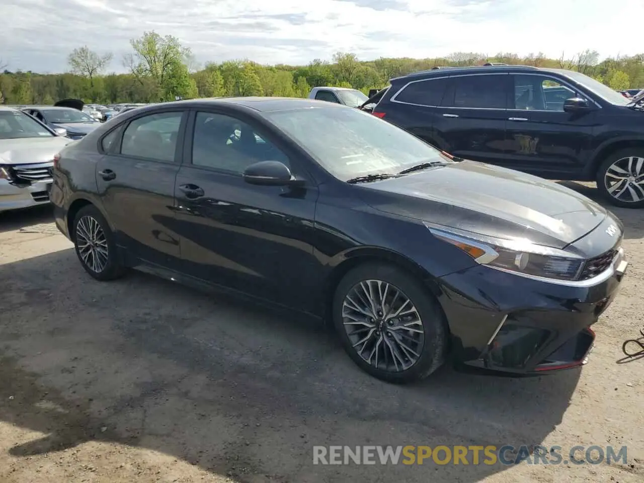 4 Photograph of a damaged car 3KPF54AD3PE586523 KIA FORTE 2023