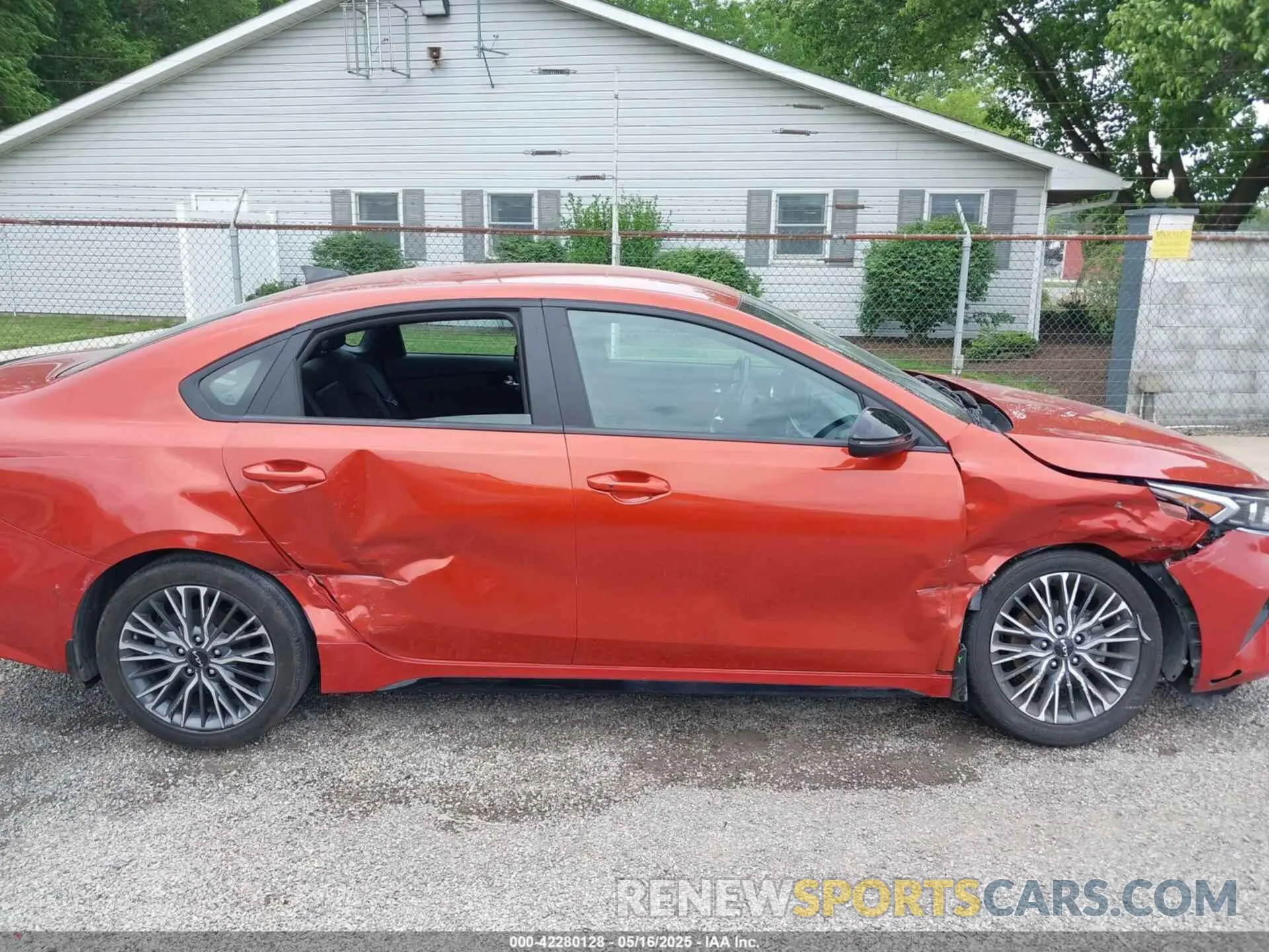 13 Photograph of a damaged car 3KPF54AD3PE629435 KIA FORTE 2023