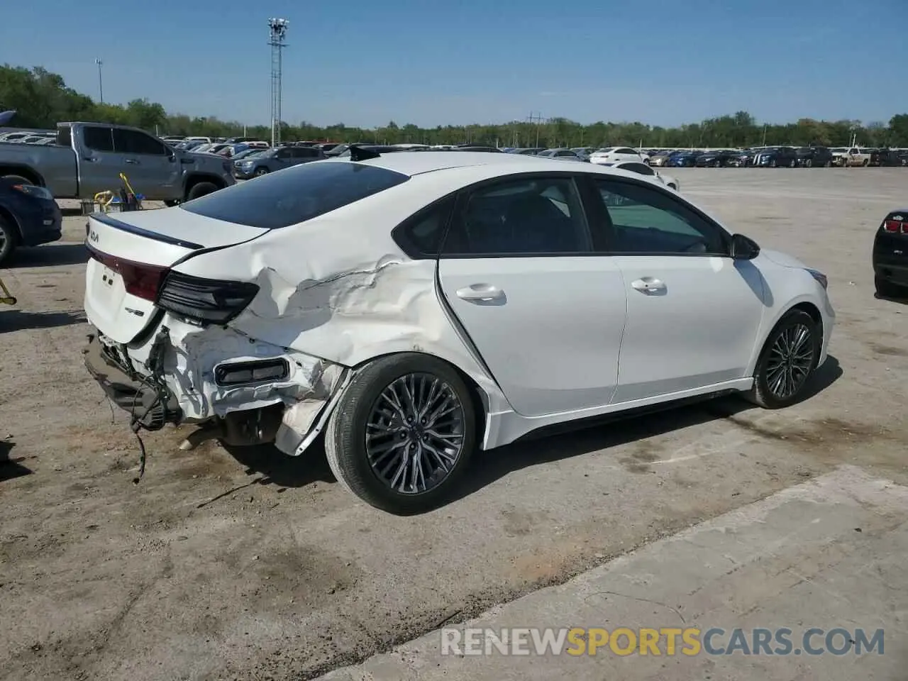 3 Photograph of a damaged car 3KPF54AD3PE630519 KIA FORTE 2023