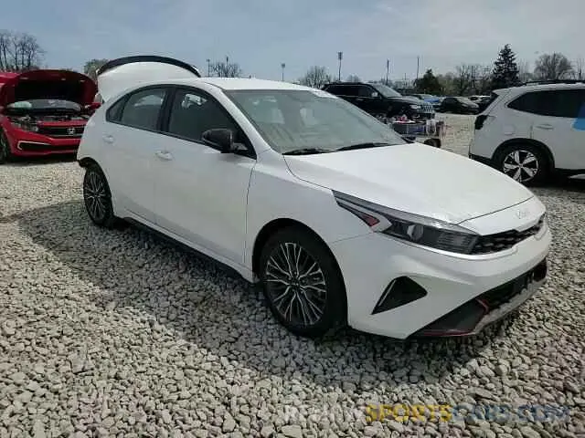 10 Photograph of a damaged car 3KPF54AD3PE643190 KIA FORTE 2023
