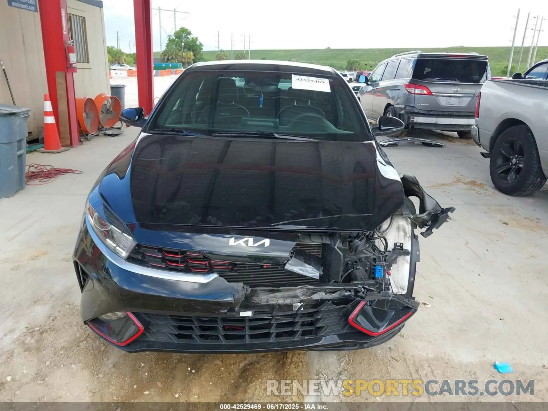 12 Photograph of a damaged car 3KPF54AD3PE648955 KIA FORTE 2023