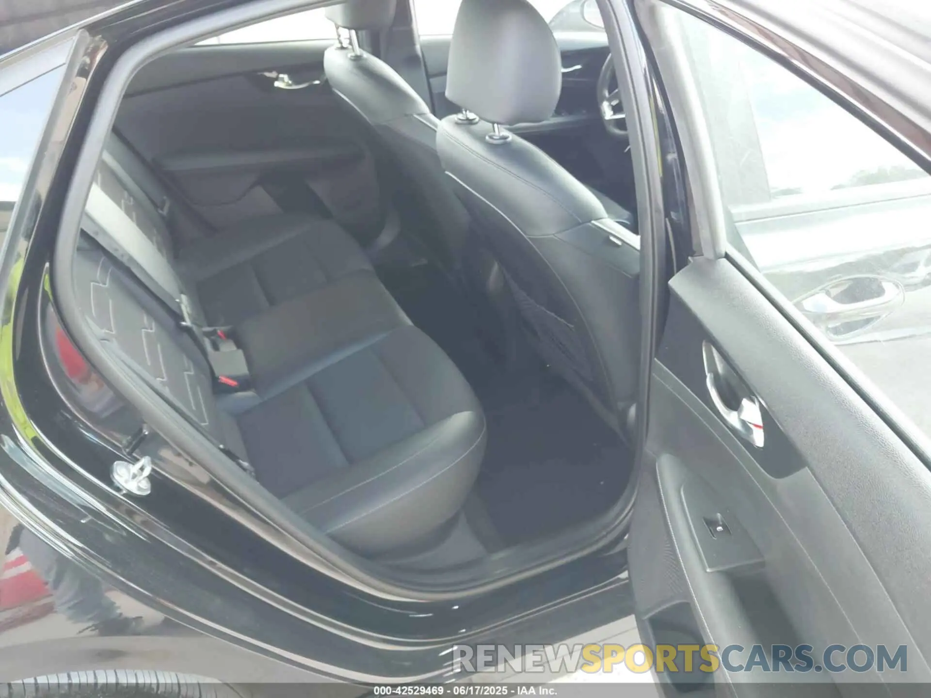 8 Photograph of a damaged car 3KPF54AD3PE648955 KIA FORTE 2023