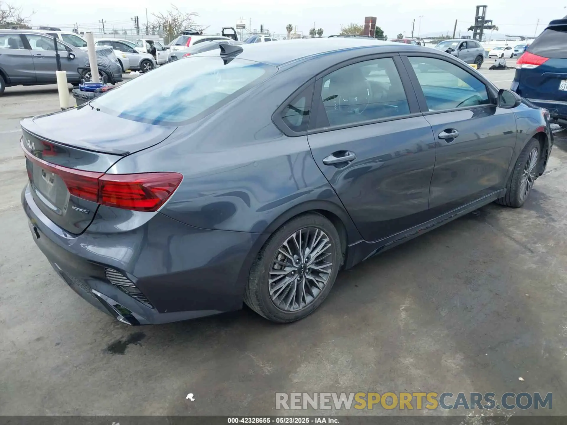 4 Photograph of a damaged car 3KPF54AD3PE666565 KIA FORTE 2023