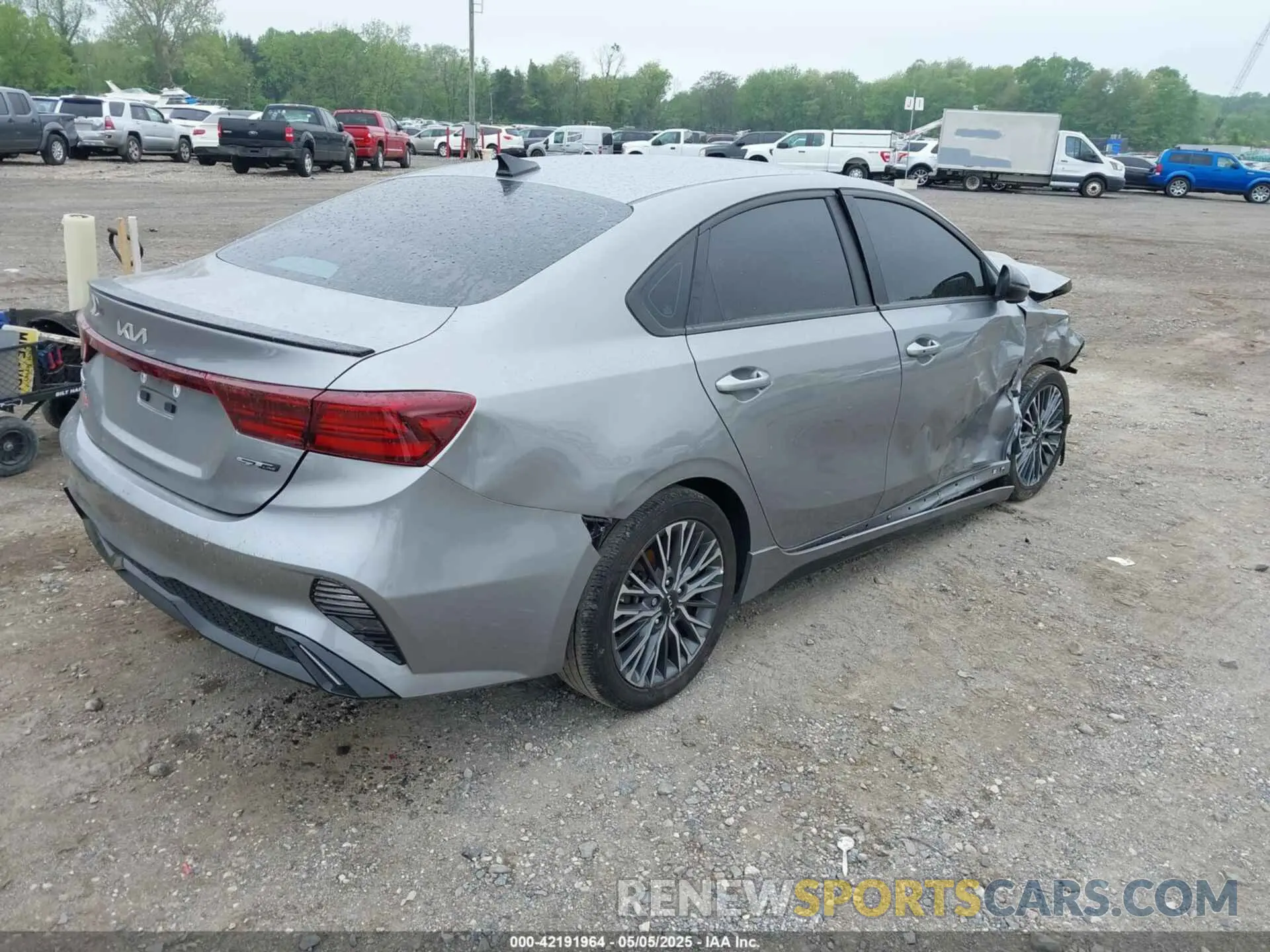 4 Photograph of a damaged car 3KPF54AD3PE684578 KIA FORTE 2023
