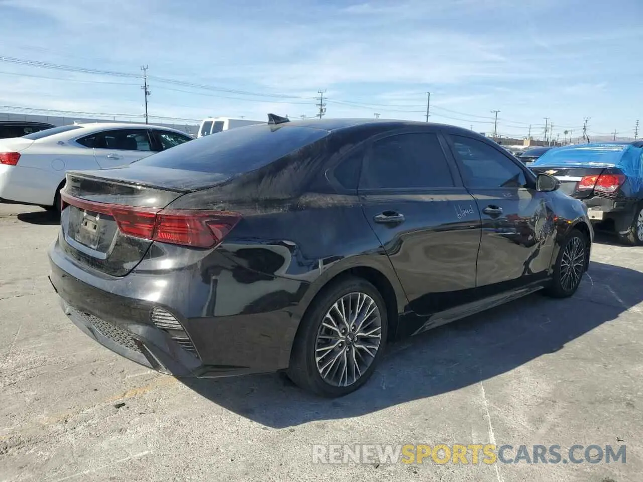 3 Photograph of a damaged car 3KPF54AD4PE573599 KIA FORTE 2023