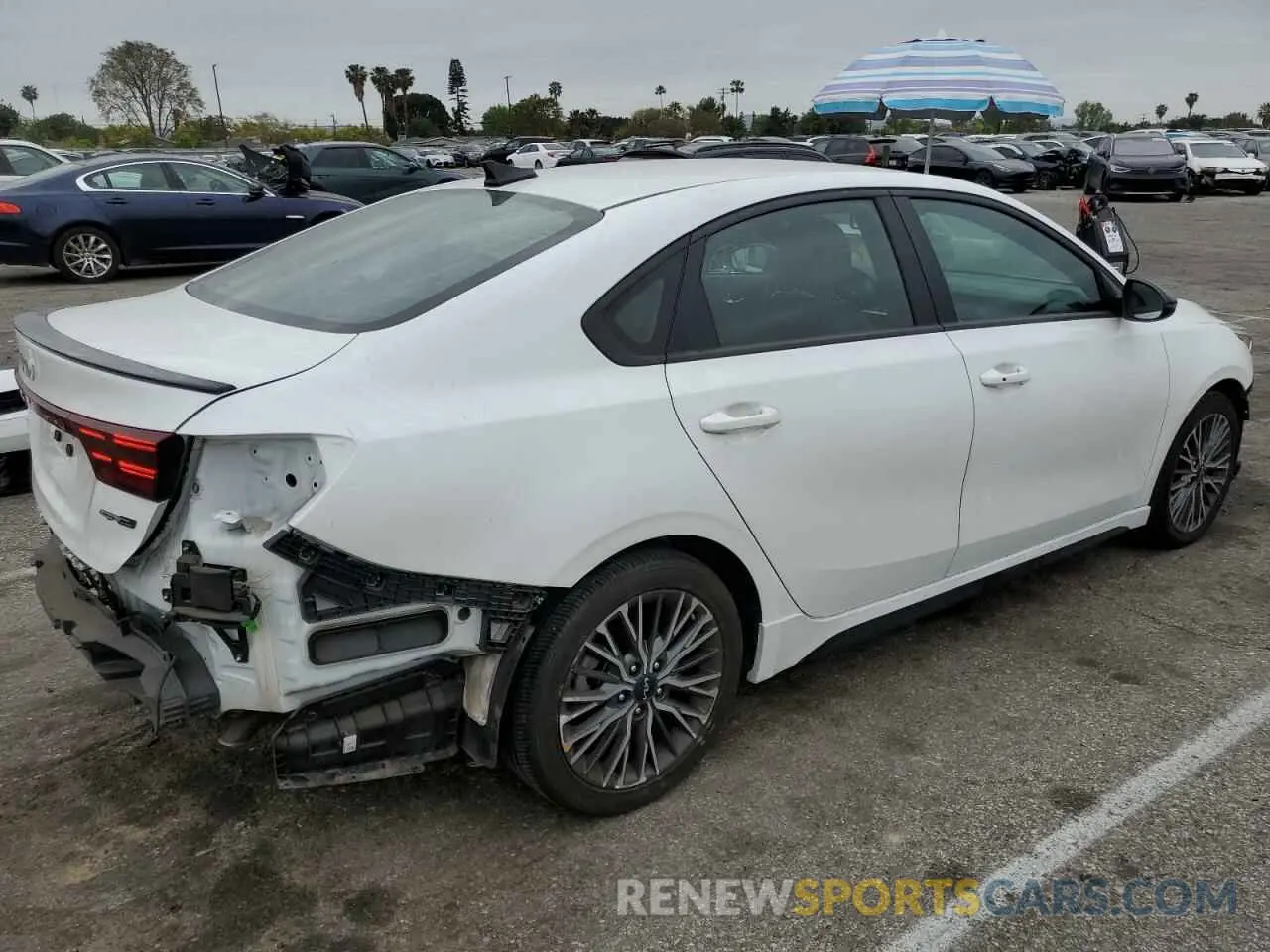 3 Photograph of a damaged car 3KPF54AD4PE578754 KIA FORTE 2023