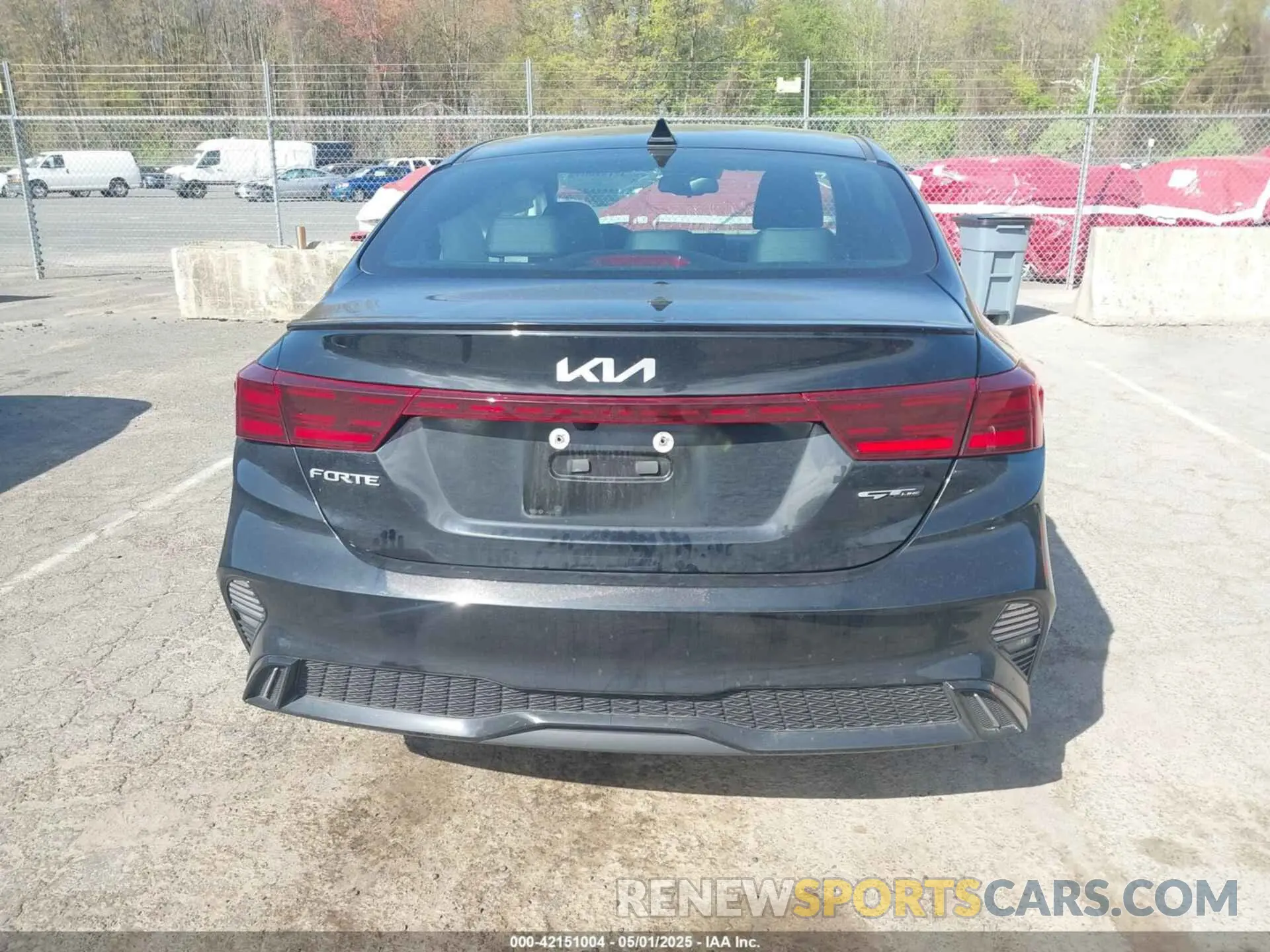 16 Photograph of a damaged car 3KPF54AD4PE586661 KIA FORTE 2023