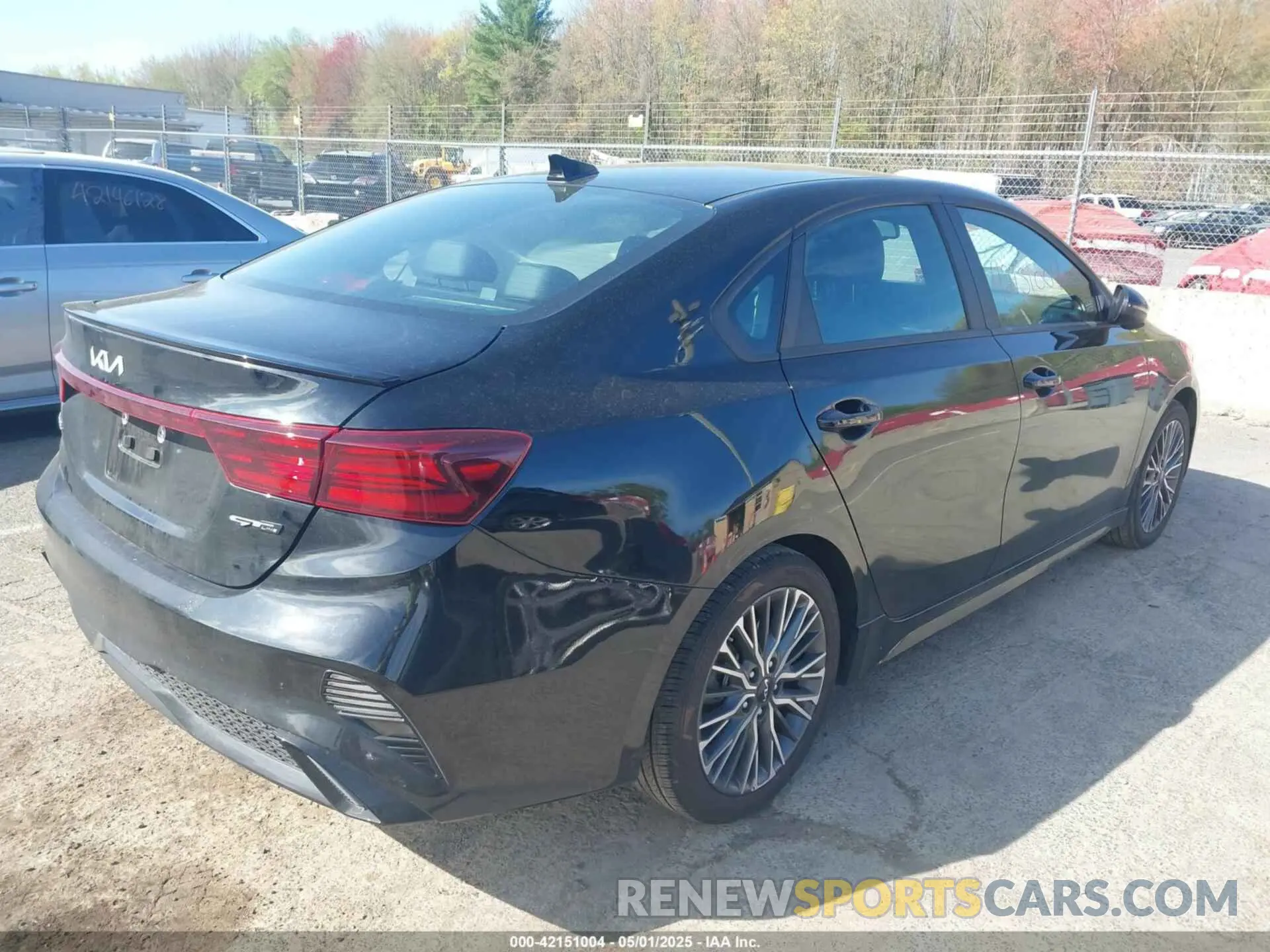 4 Photograph of a damaged car 3KPF54AD4PE586661 KIA FORTE 2023