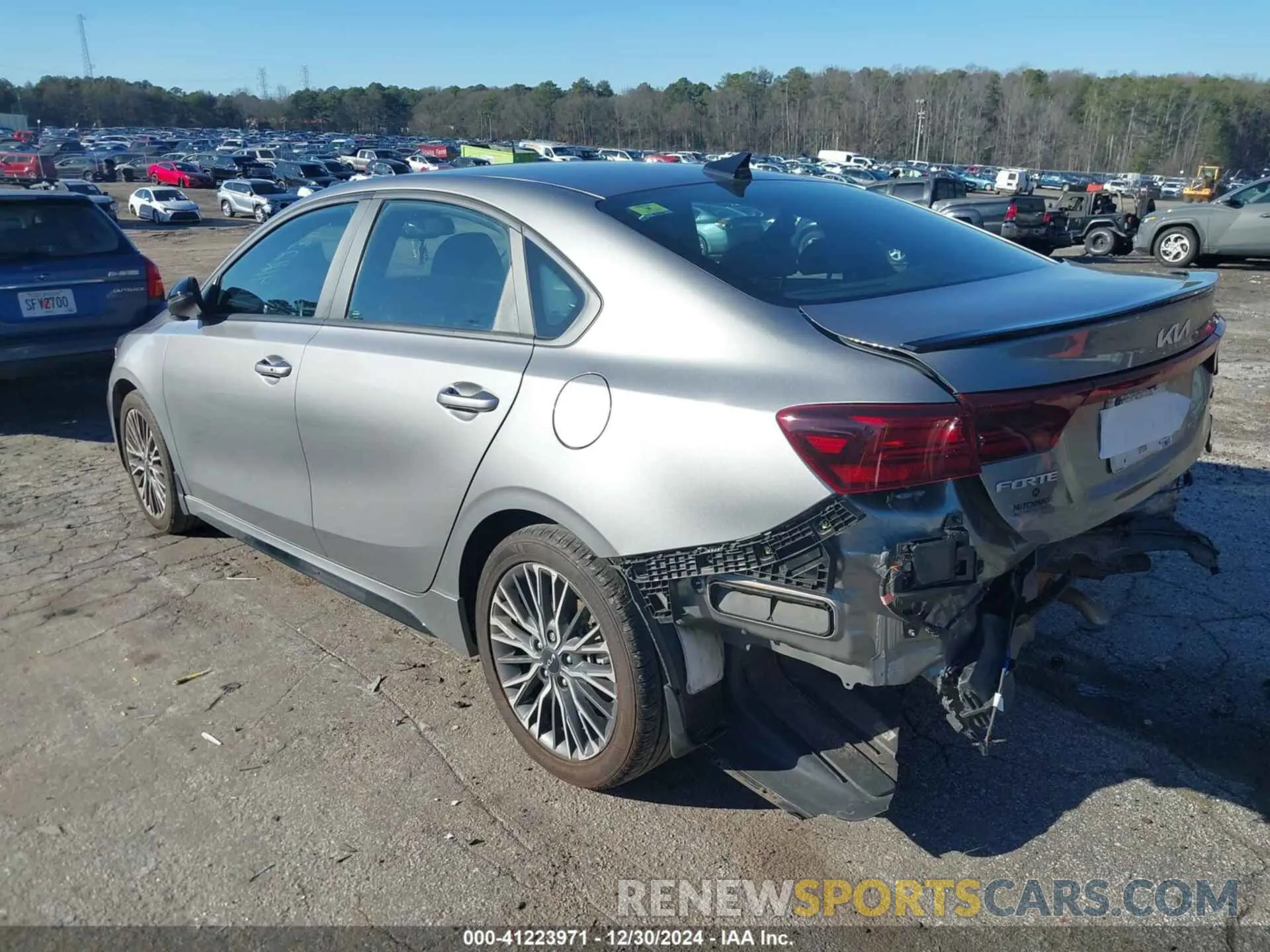 3 Photograph of a damaged car 3KPF54AD4PE671239 KIA FORTE 2023
