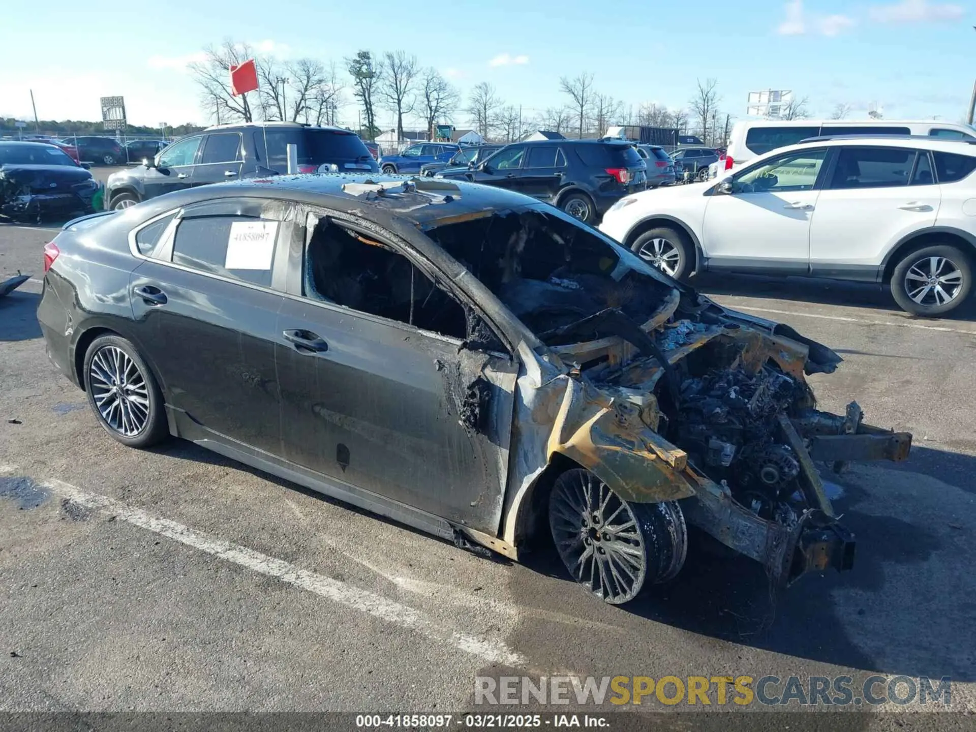 6 Photograph of a damaged car 3KPF54AD5PE546752 KIA FORTE 2023