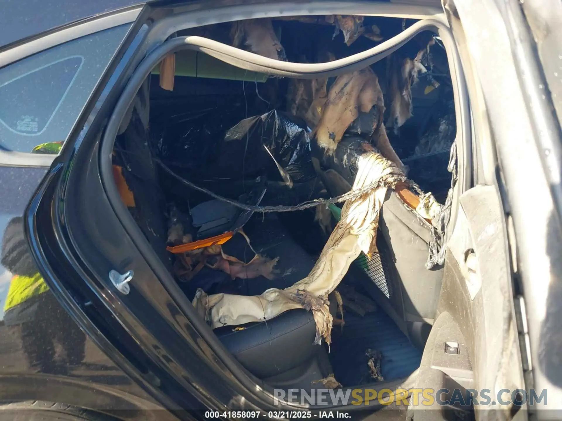 8 Photograph of a damaged car 3KPF54AD5PE546752 KIA FORTE 2023
