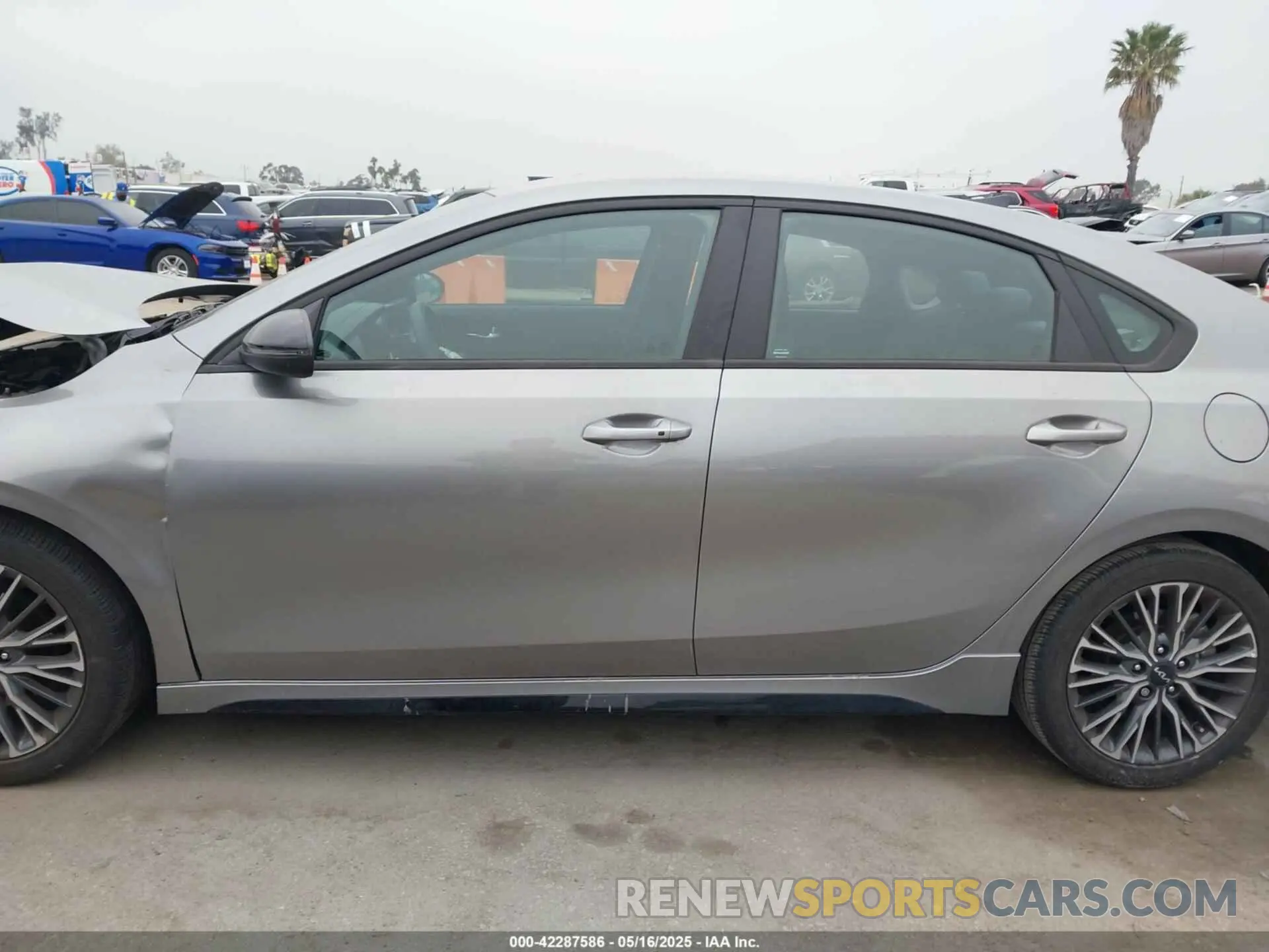 15 Photograph of a damaged car 3KPF54AD5PE577659 KIA FORTE 2023