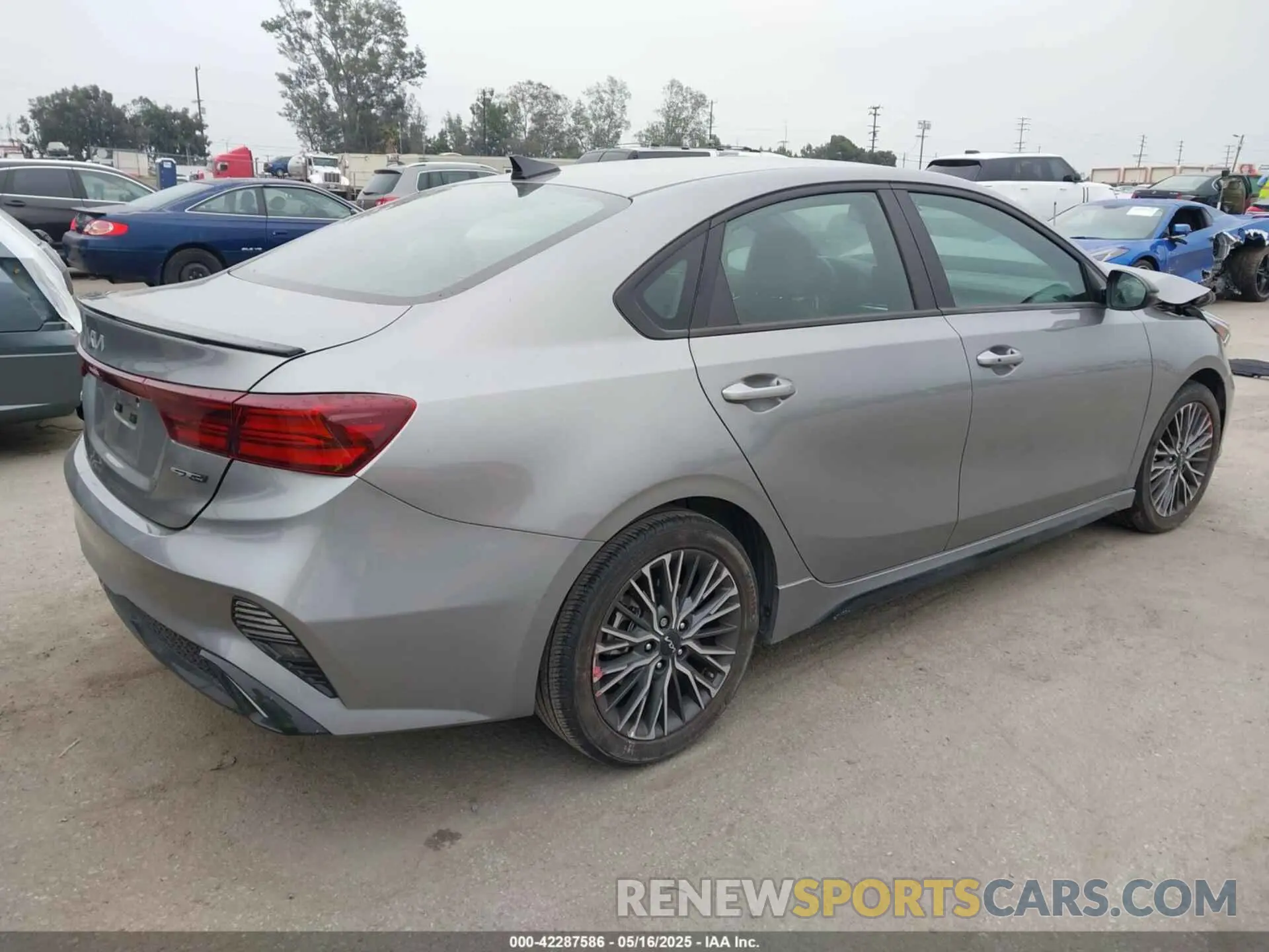 4 Photograph of a damaged car 3KPF54AD5PE577659 KIA FORTE 2023