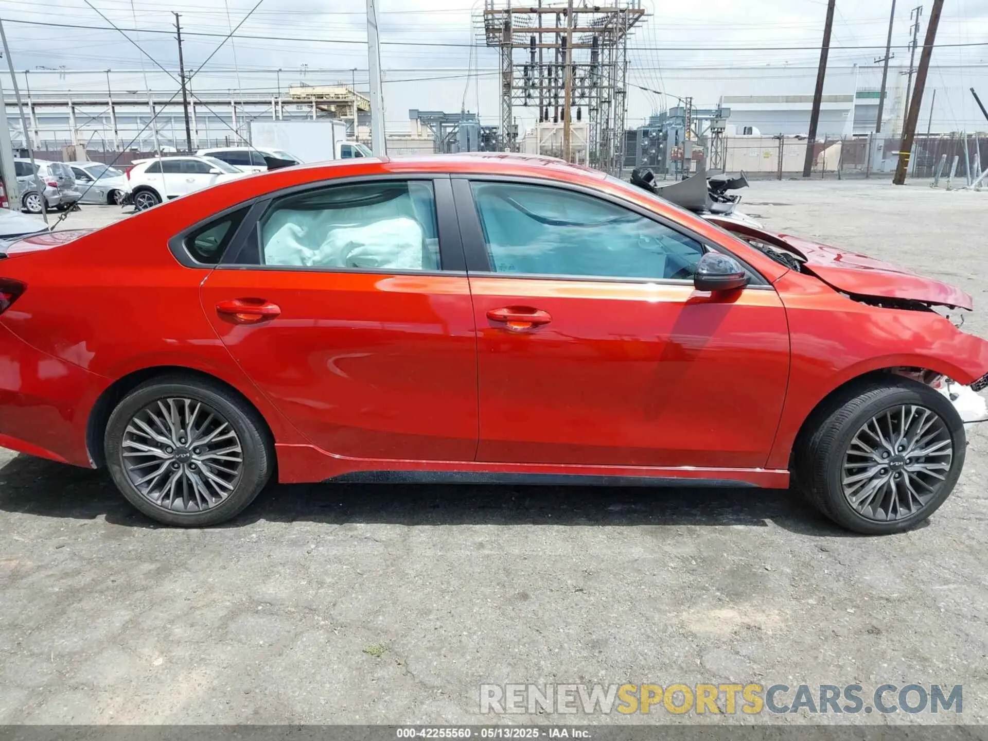 14 Photograph of a damaged car 3KPF54AD5PE622308 KIA FORTE 2023