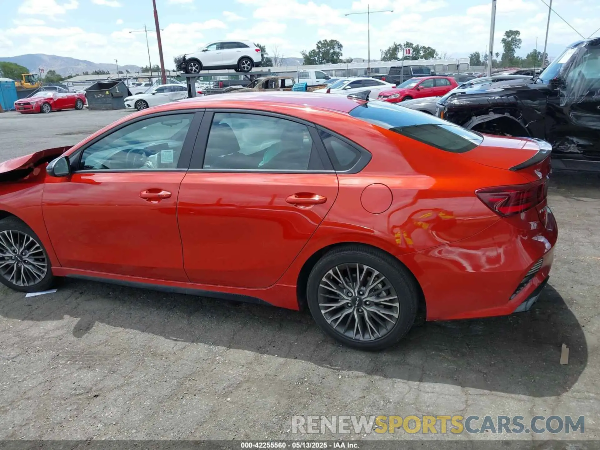 15 Photograph of a damaged car 3KPF54AD5PE622308 KIA FORTE 2023