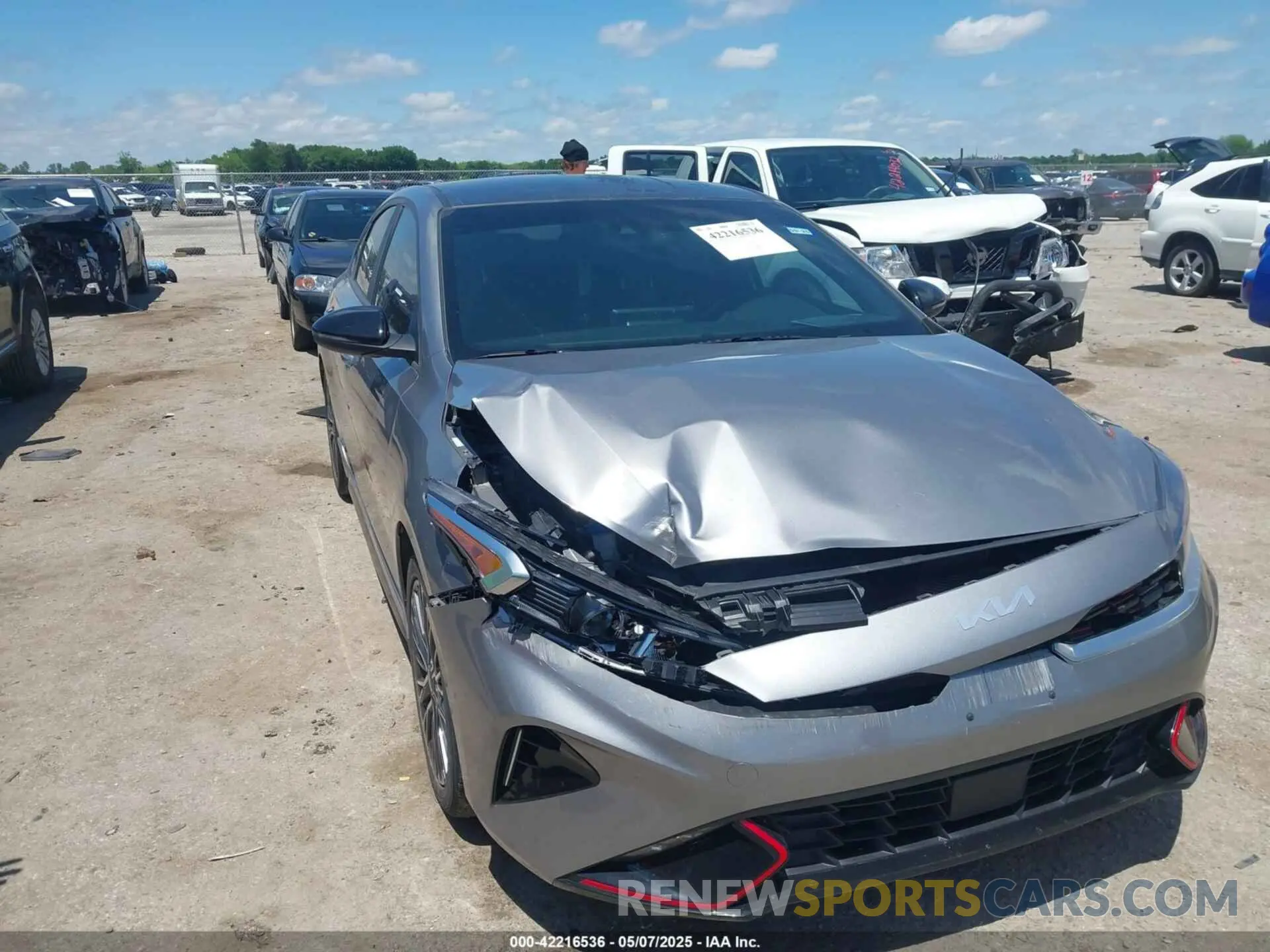 1 Photograph of a damaged car 3KPF54AD5PE684226 KIA FORTE 2023