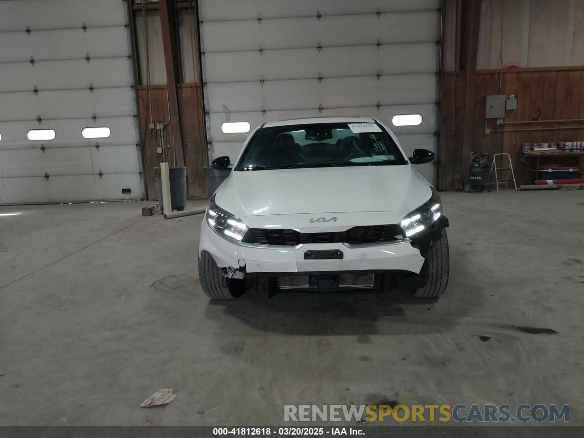 6 Photograph of a damaged car 3KPF54AD6PE522217 KIA FORTE 2023