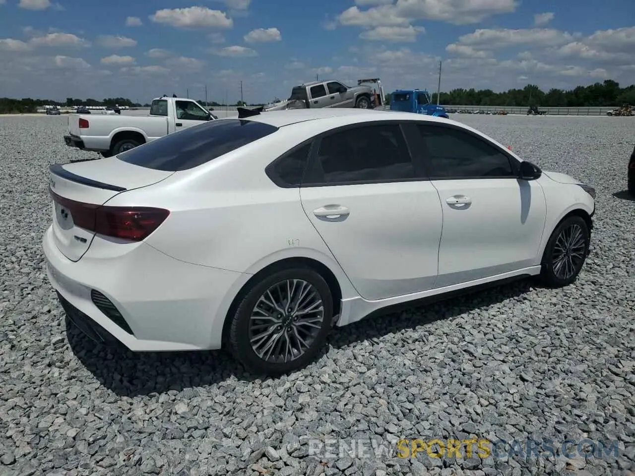 3 Photograph of a damaged car 3KPF54AD6PE567948 KIA FORTE 2023