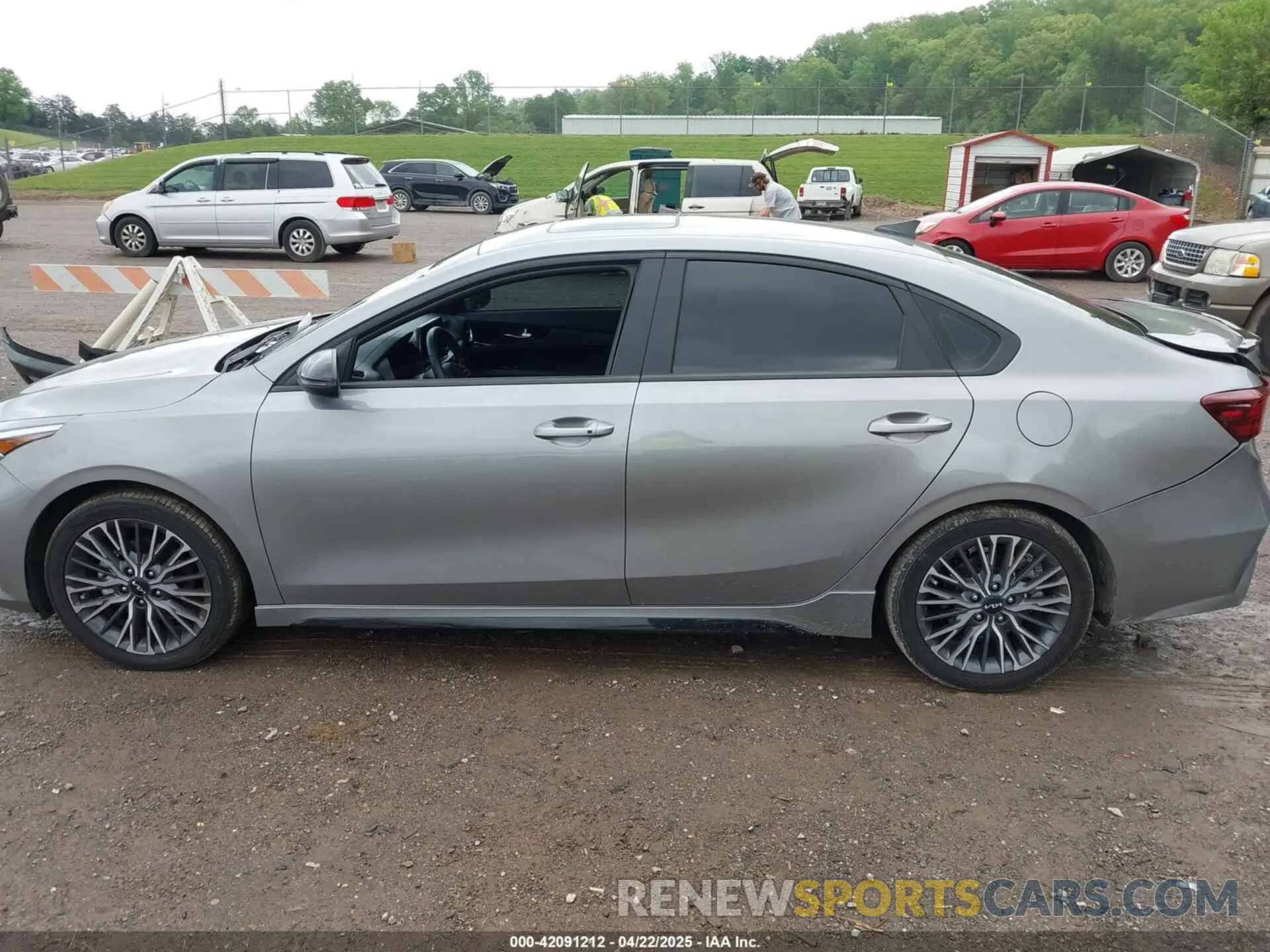 14 Photograph of a damaged car 3KPF54AD6PE578979 KIA FORTE 2023