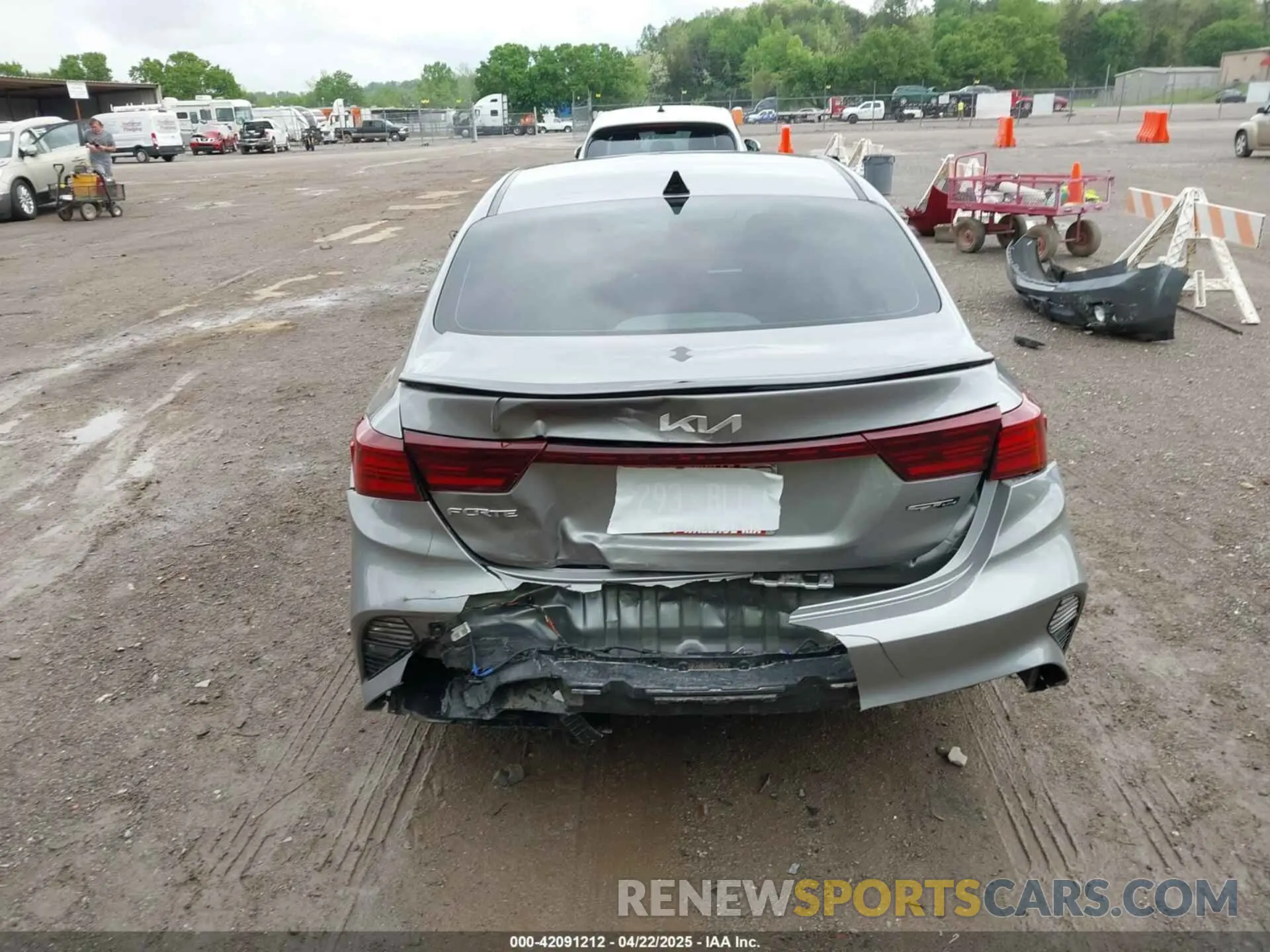 16 Photograph of a damaged car 3KPF54AD6PE578979 KIA FORTE 2023