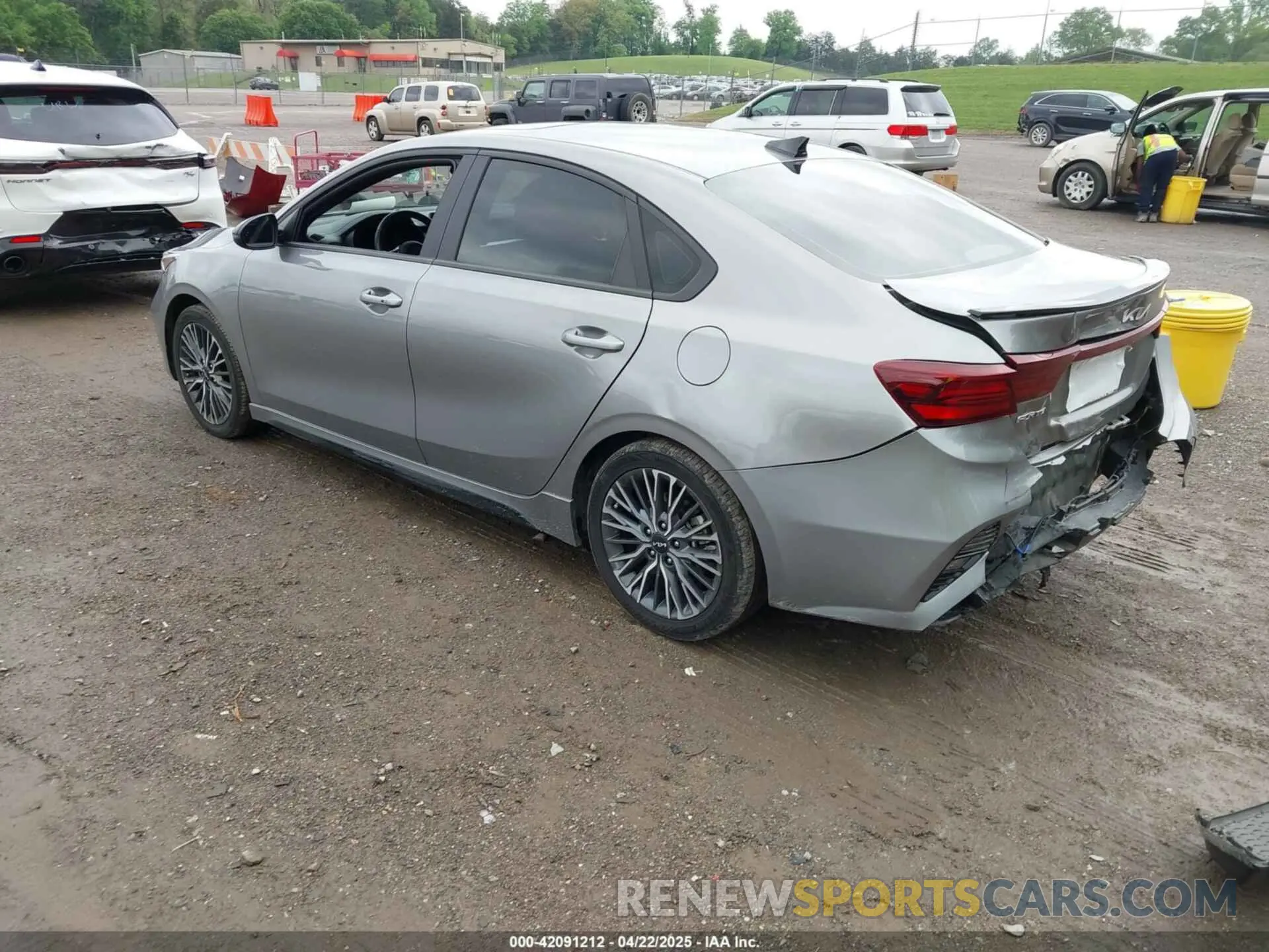 3 Photograph of a damaged car 3KPF54AD6PE578979 KIA FORTE 2023