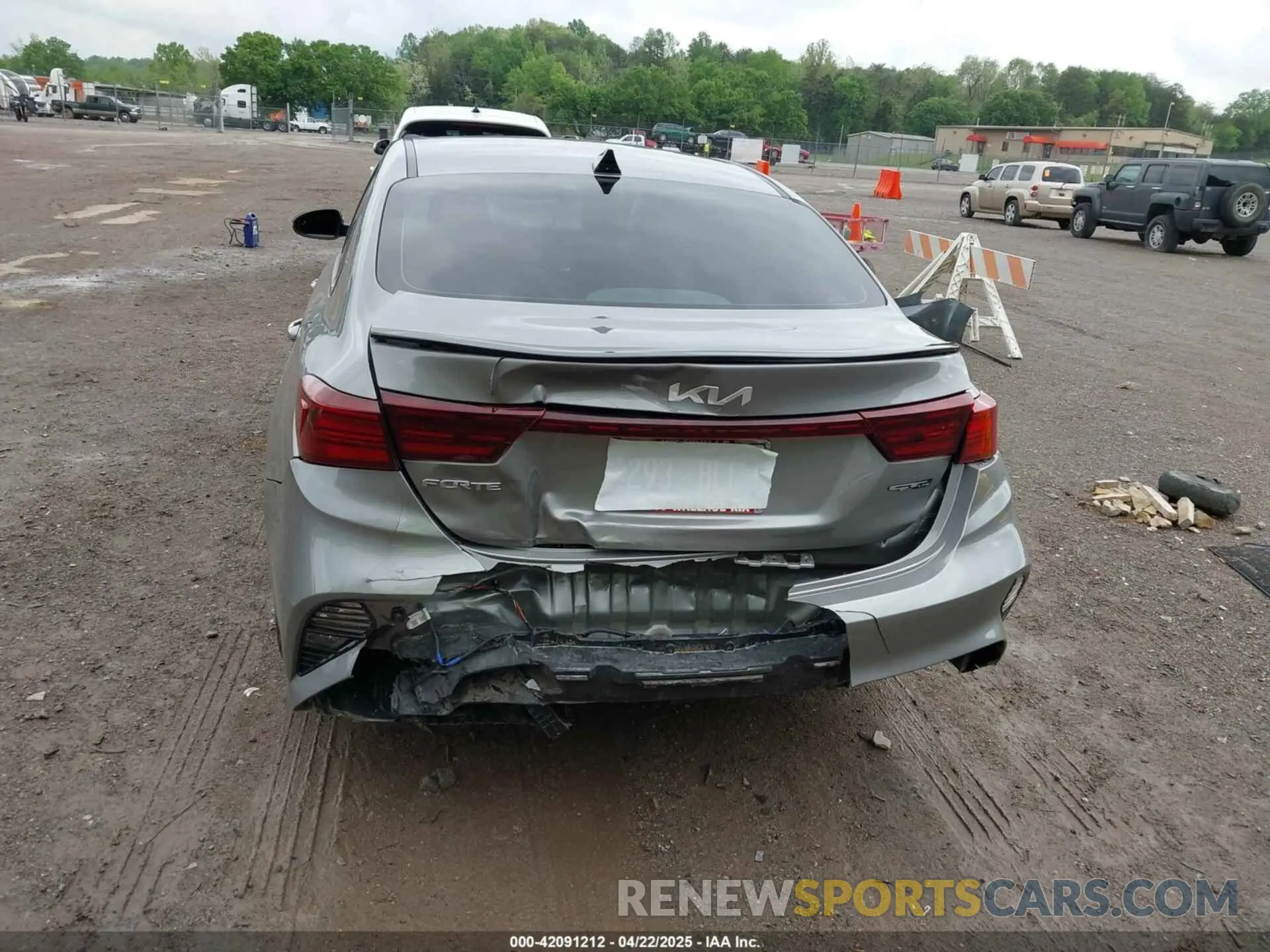 6 Photograph of a damaged car 3KPF54AD6PE578979 KIA FORTE 2023