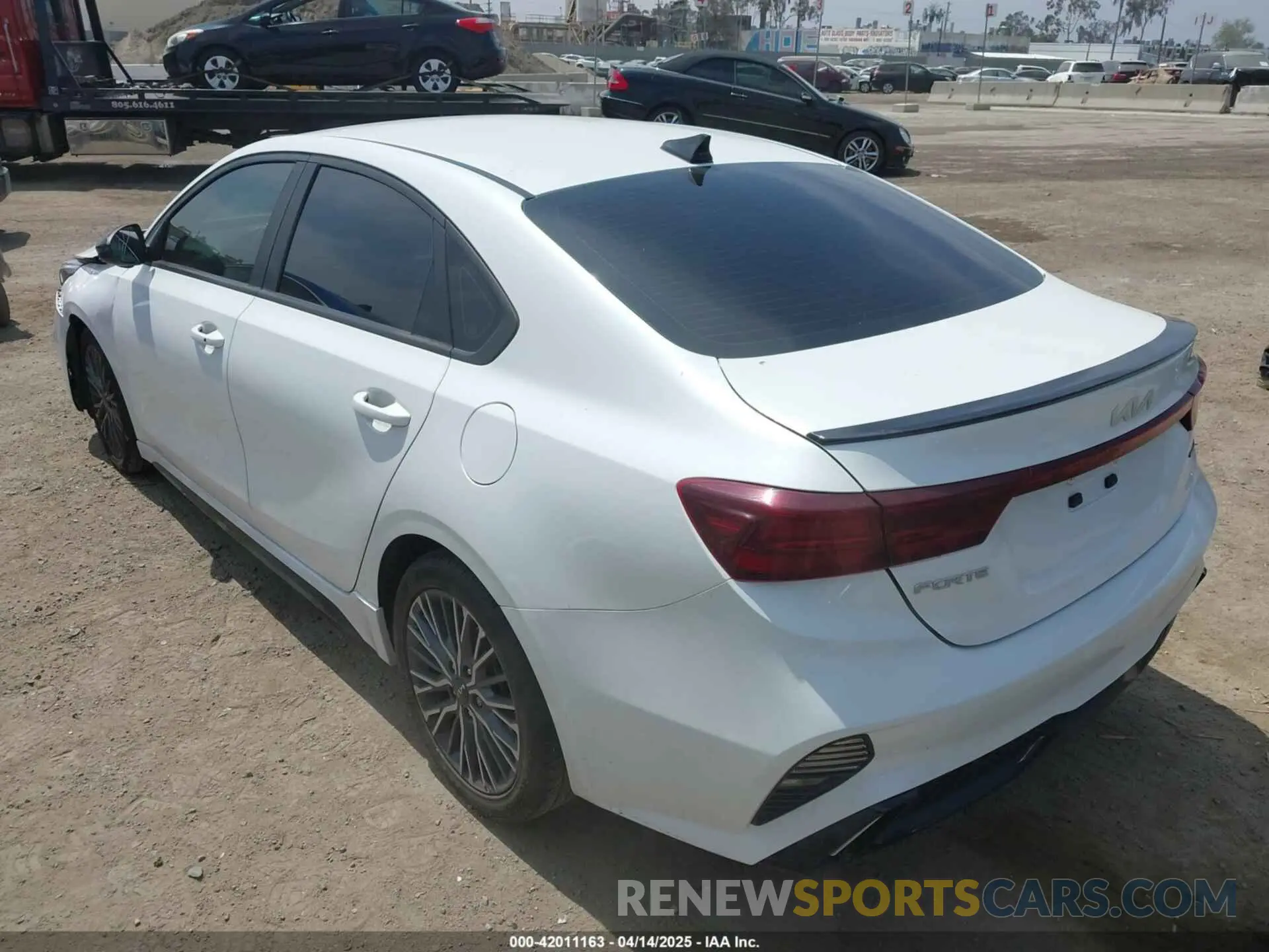 3 Photograph of a damaged car 3KPF54AD6PE610605 KIA FORTE 2023