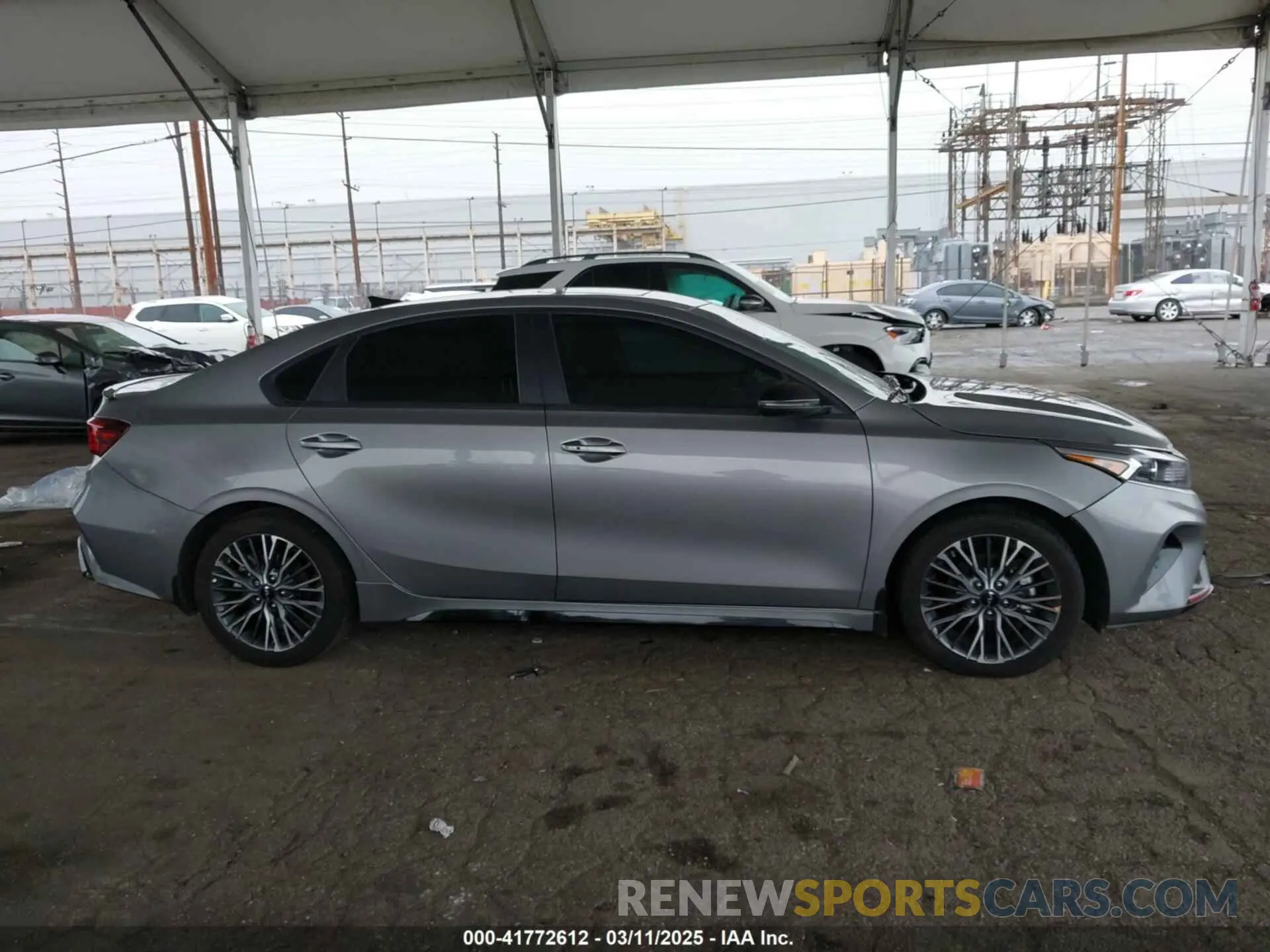 13 Photograph of a damaged car 3KPF54AD6PE681500 KIA FORTE 2023