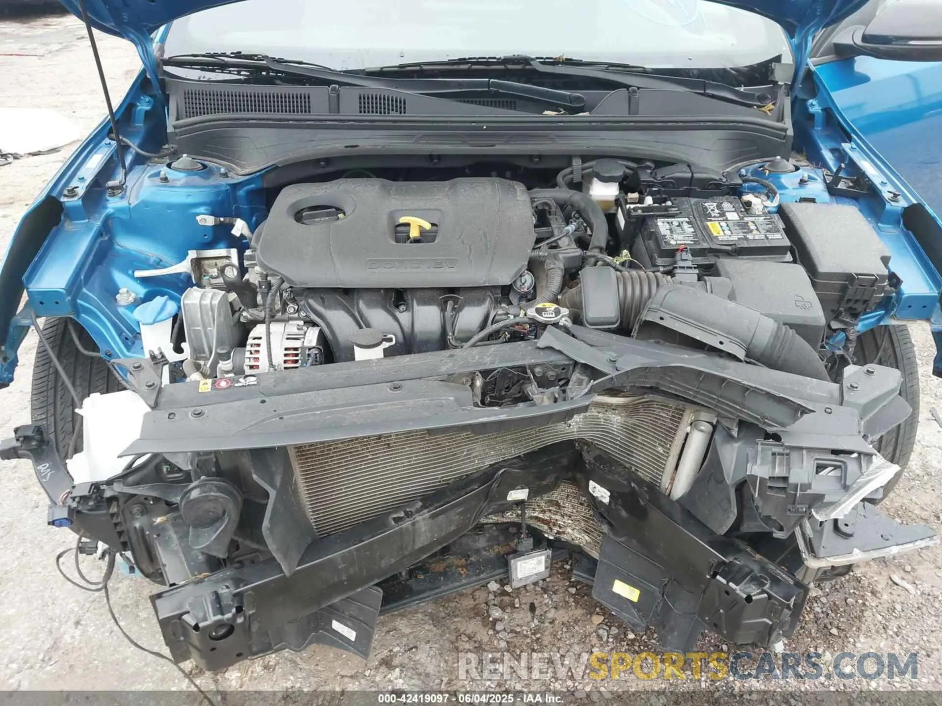 10 Photograph of a damaged car 3KPF54AD6PE689211 KIA FORTE 2023