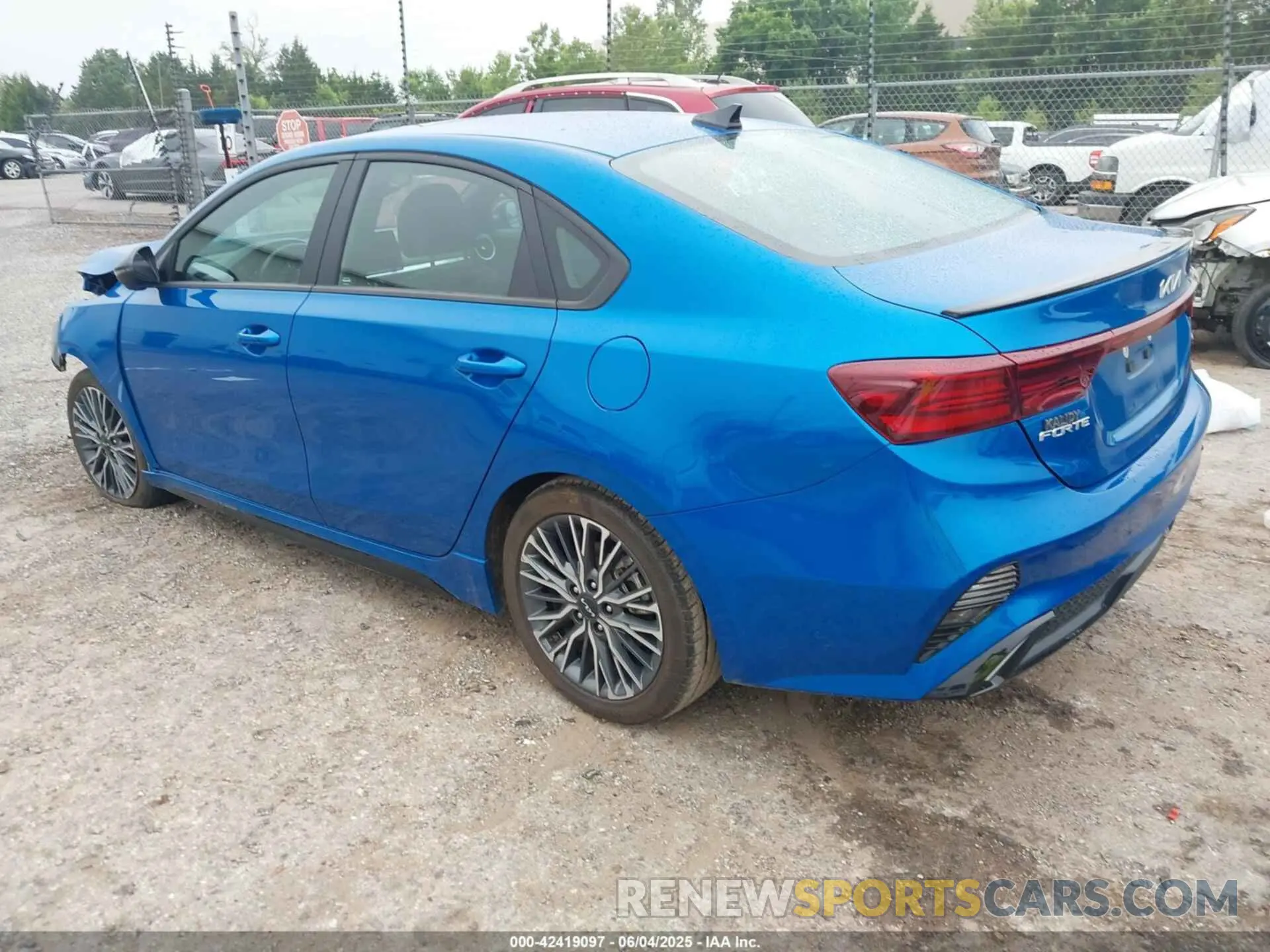 3 Photograph of a damaged car 3KPF54AD6PE689211 KIA FORTE 2023