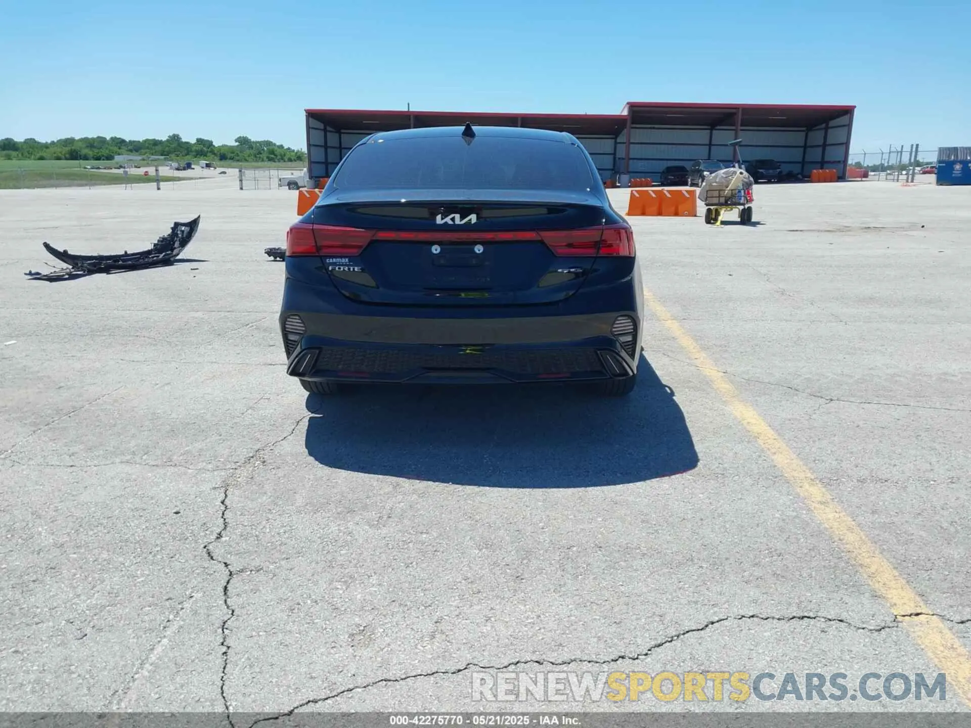 16 Photograph of a damaged car 3KPF54AD7PE527698 KIA FORTE 2023