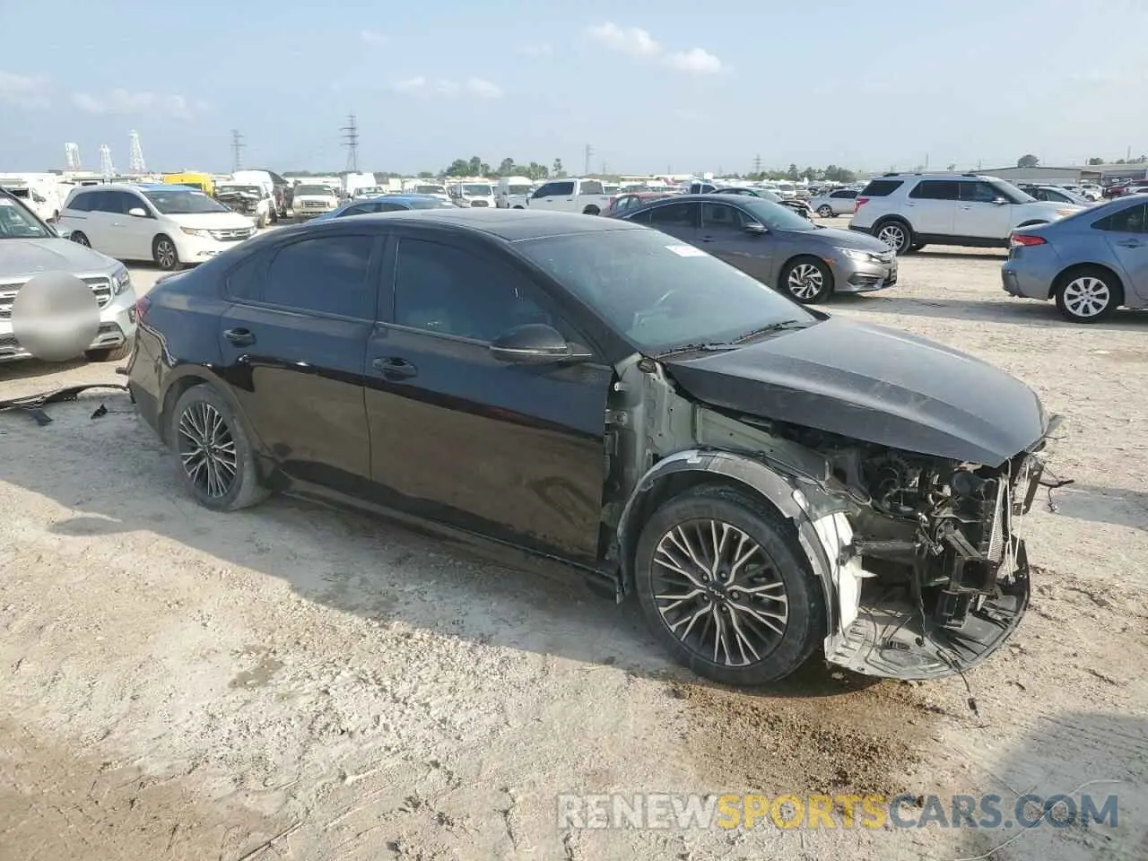 4 Photograph of a damaged car 3KPF54AD7PE537471 KIA FORTE 2023